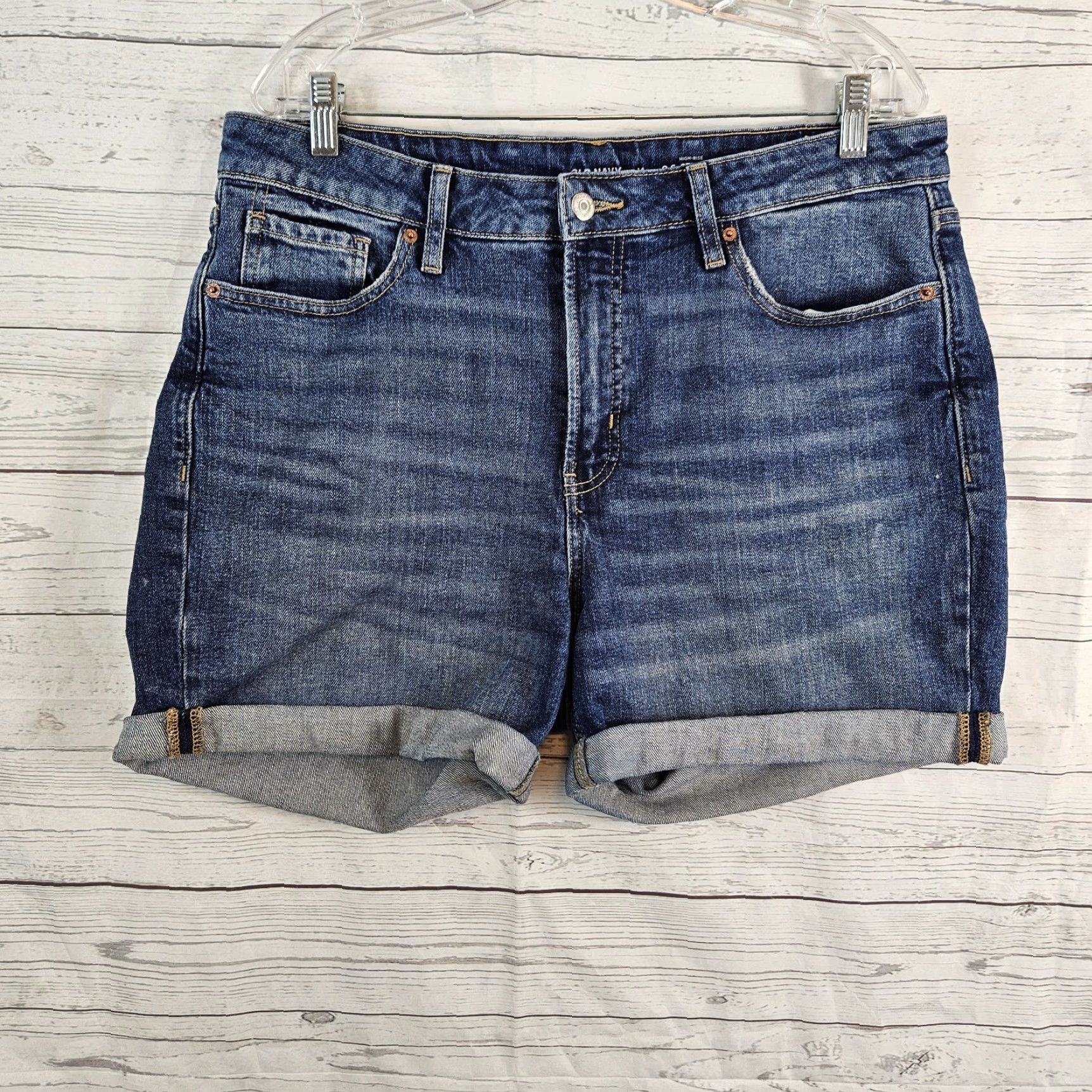 Old Navy **Womens Old Navy Blue Straight Denim Shorts Size 14** User: Old Navy Womens Blue Straight Denim Shorts Size 14 Size 36" / US 14 / IT 50 - 2 Thumbnail