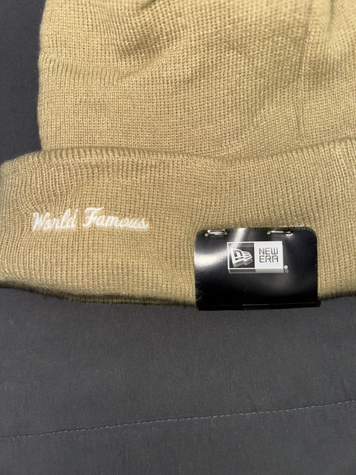 New Era × Supreme Supreme New Era Box Logo Beanie - Dark Sand (FW 23) Size ONE SIZE - 7 Thumbnail