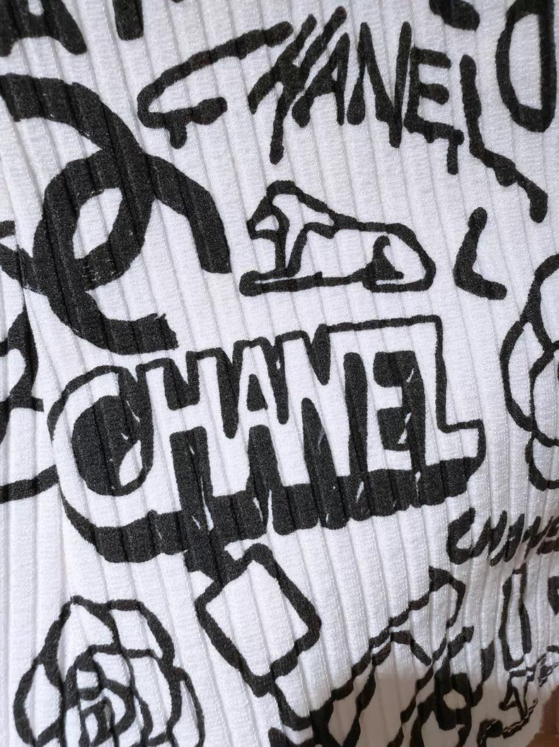 Chanel Chanel Egyptian series black and white logo camelia graffi Size S / US 4 / IT 40 - 7 Thumbnail