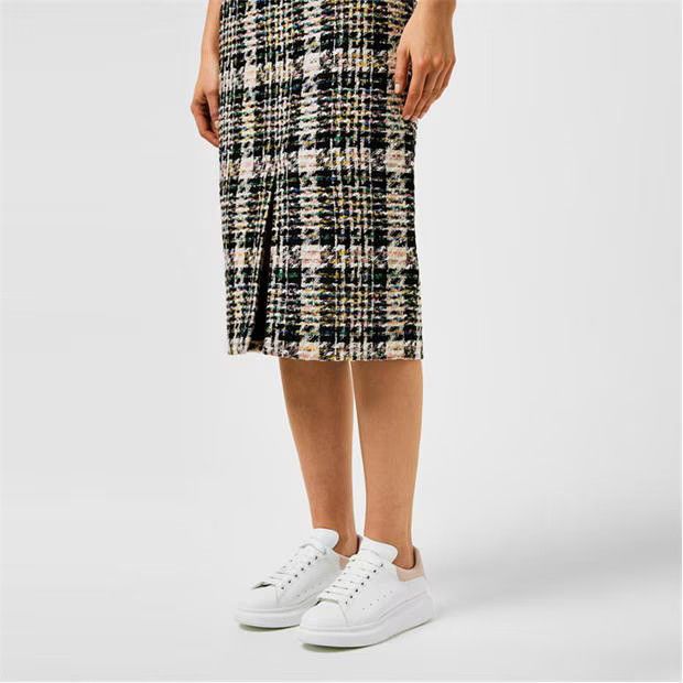 o1g2r1mq0824 Oversized Sneakers in White & Pink