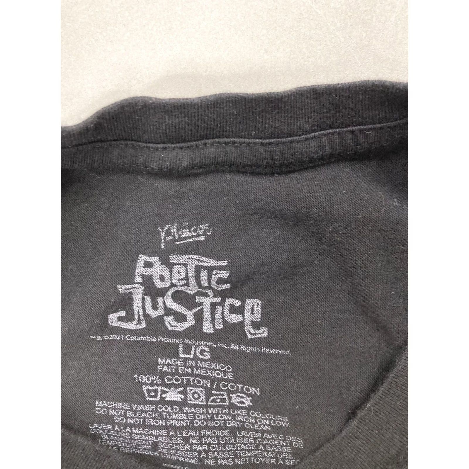 Vintage VINTAGE 2pac Tupac Shakur Poetic Justice Movie T-shirt Men Large Black Cotton Logo Graphic Print Crew Neck Short Sleeve All Seasons Regular Size US L / EU 52-54 / 3 - 4 Thumbnail