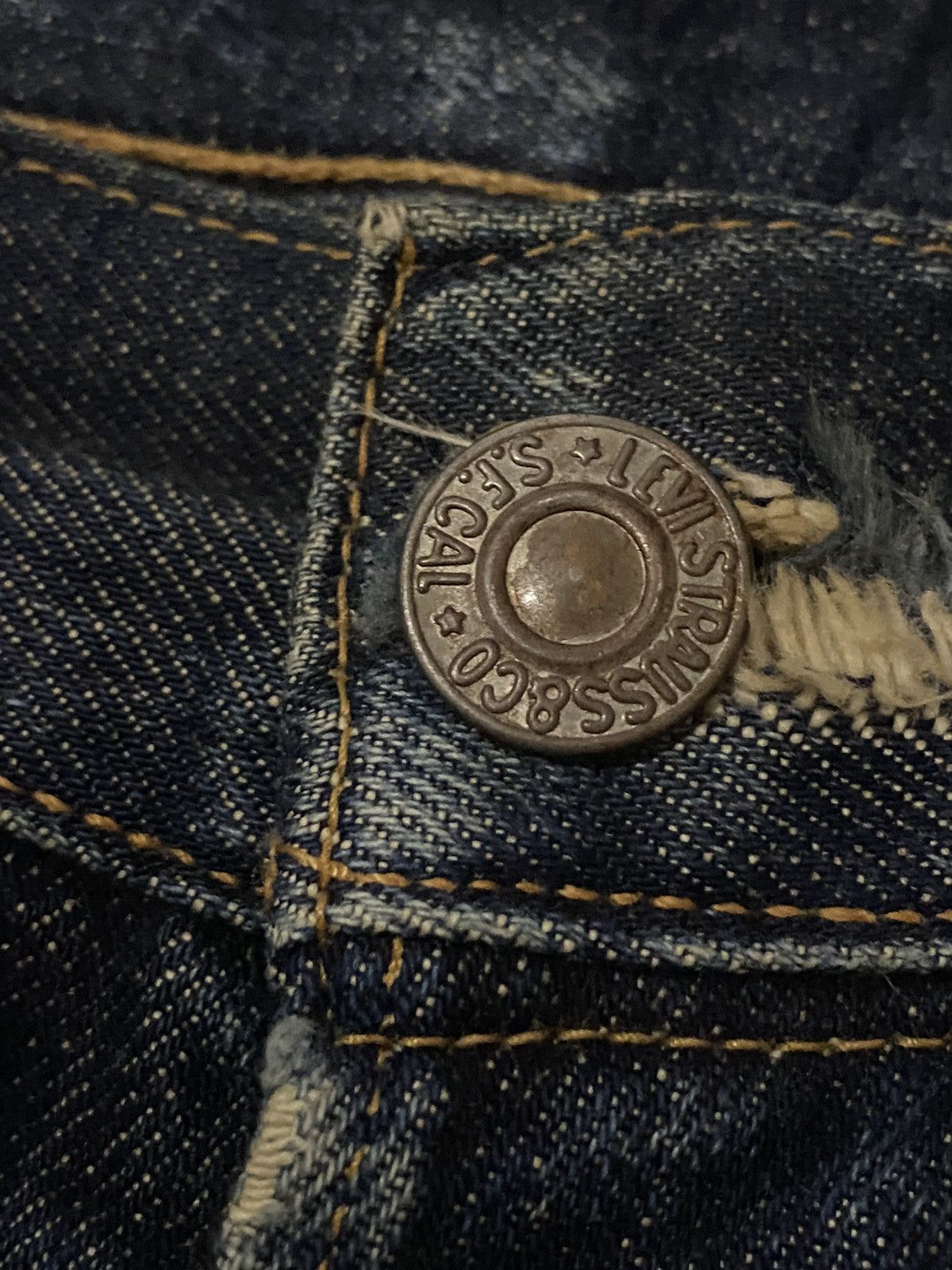 Levi's Vintage Clothing Levis Vintage Clothing 501 XX Big E Selvedge Button 401 Wash Size US 28 / EU 44 - 16 Thumbnail