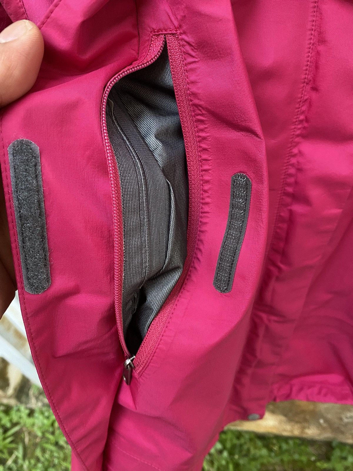 Goretex × The North Face THE NORTH FACE GORE-Tex Waterproof jacket nice design Size US M / EU 48-50 / 2 - 19 Thumbnail