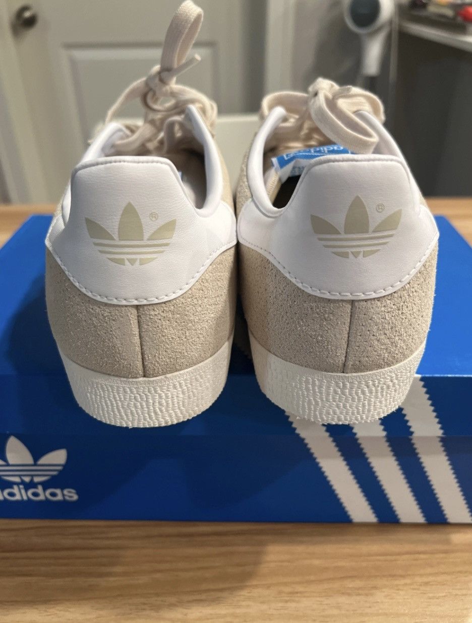 Adidas New Adidas Gazelle Wonder White / Core White Full Boxes Size US 9.5 / IT 39.5 - 2 Thumbnail