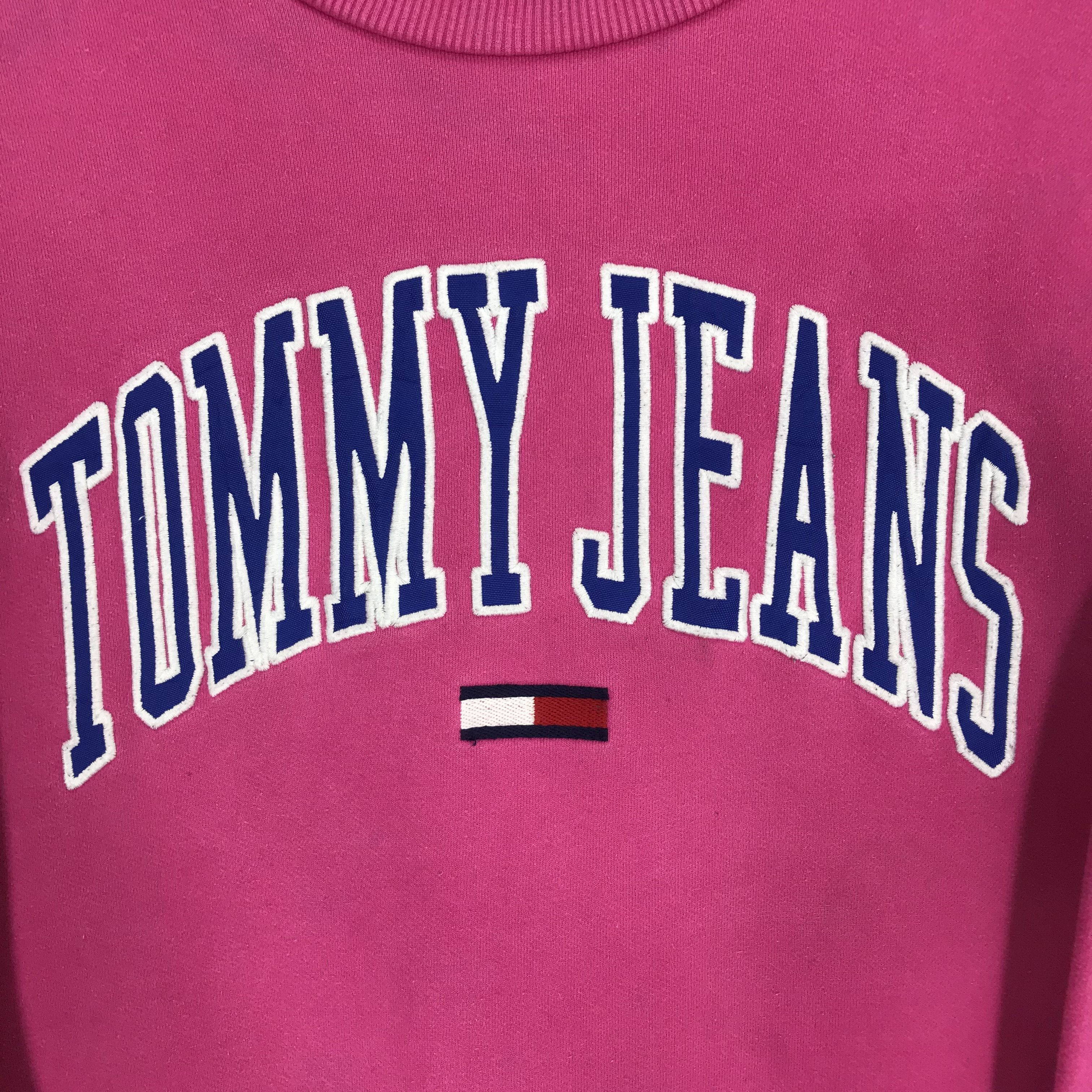 Tommy Hilfiger Vintage Tommy Hilfiger Pink Sweatshirt Large - 351 Size US L / EU 52-54 / 3 - 6 Thumbnail