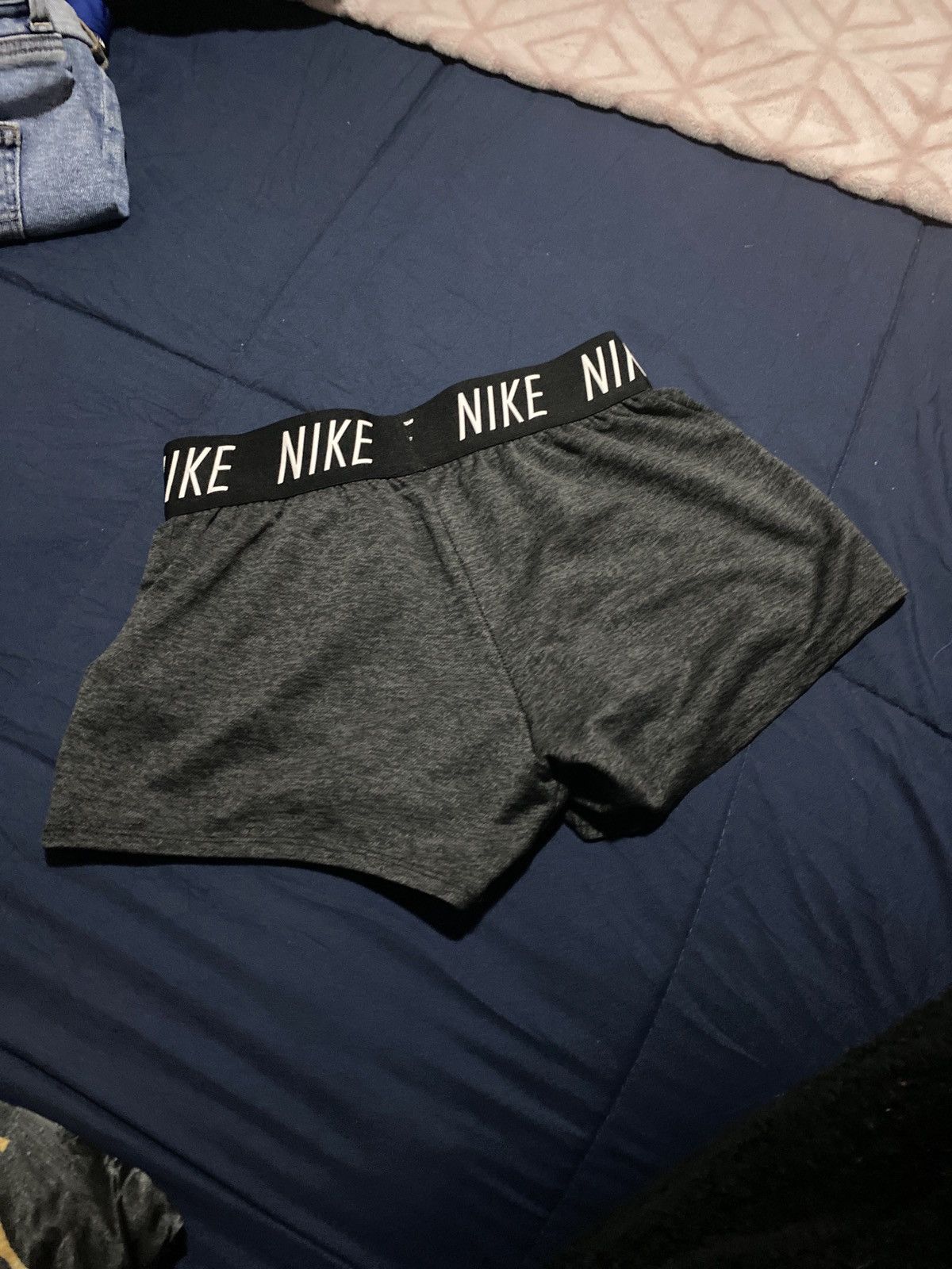 Nike Nike athletic shorts Size 24" / US 00 / IT 34 - 2 Thumbnail