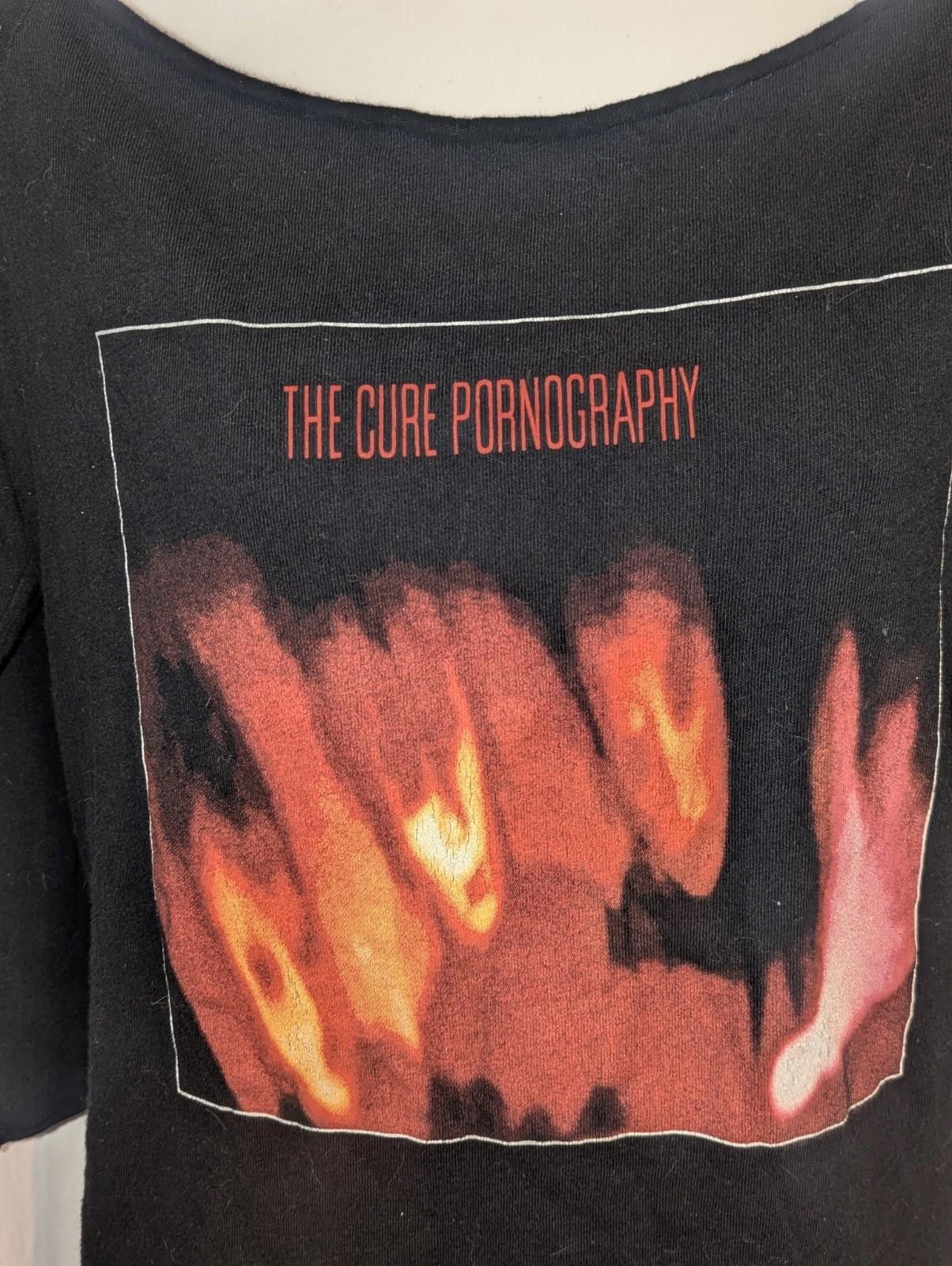 Designer Vintage 90s Cinder Block The Cure Pornography Woman's Tee Size L / US 10 / IT 46 - 2 Thumbnail