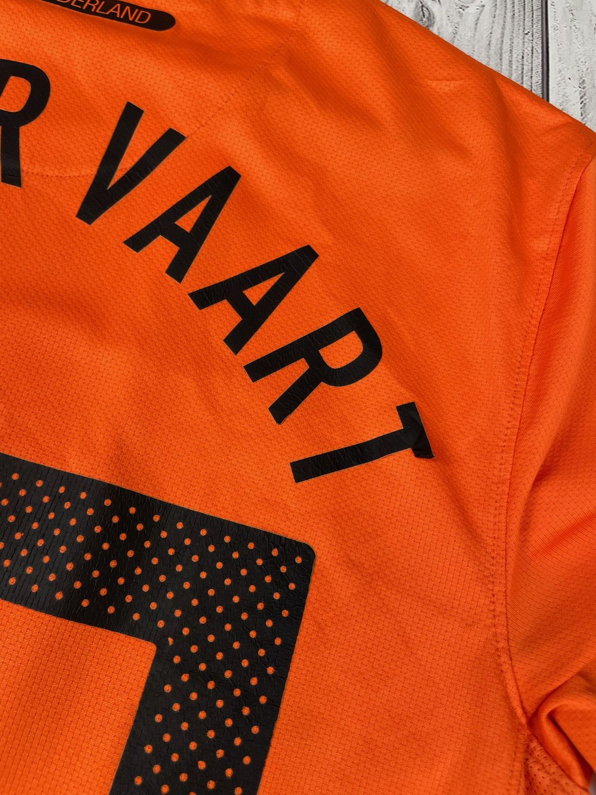 Nike Vintage Nederland Holland soccer jersey Van Der Vaart size M Size US M / EU 48-50 / 2 - 6 Thumbnail