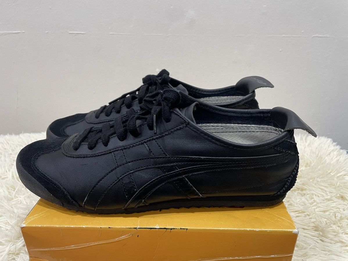 onitsuka tiger all black