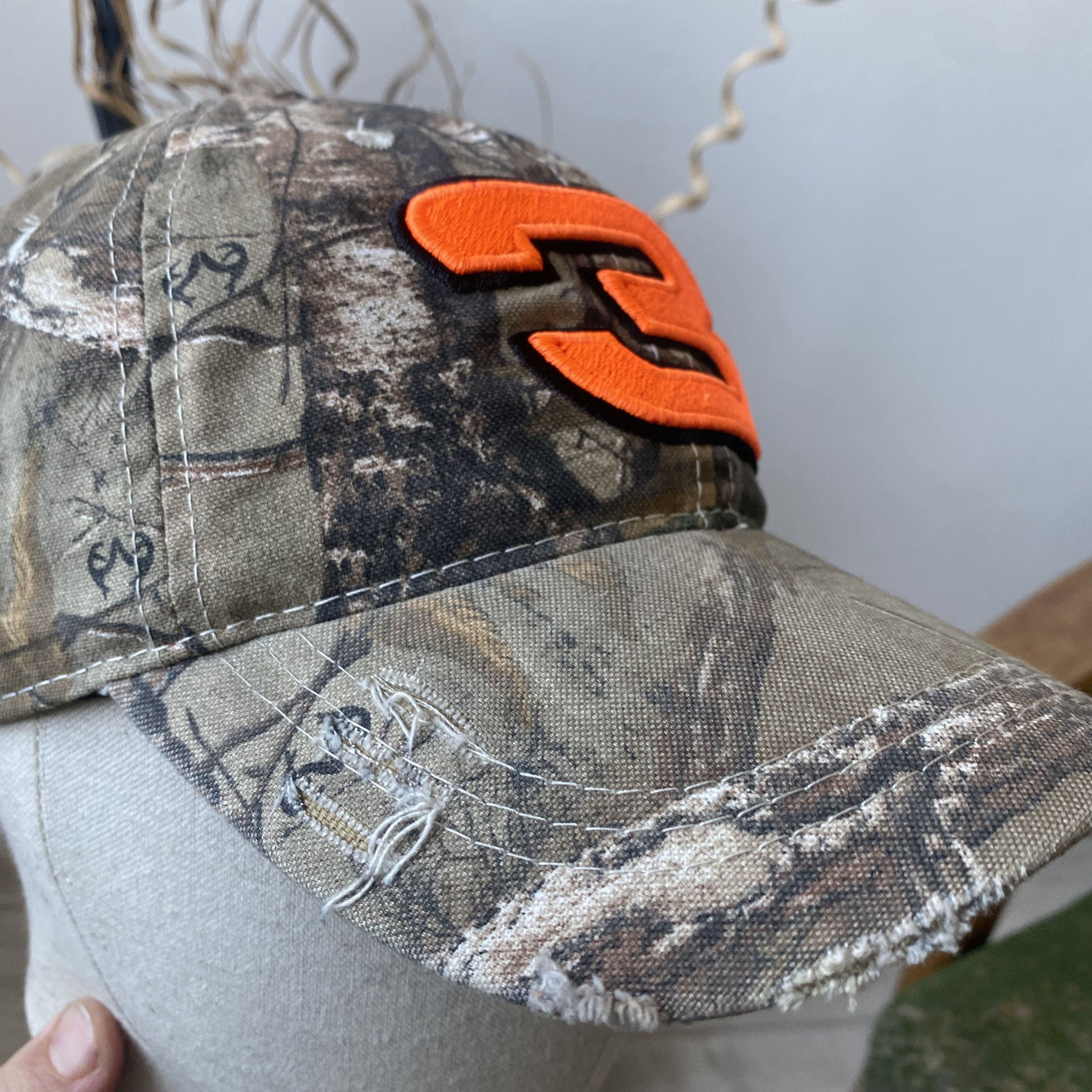 Carhartt 🔥 Realtree cap Baseball hat NASCAR racing Mossy Oaks Size ONE SIZE - 3 Thumbnail