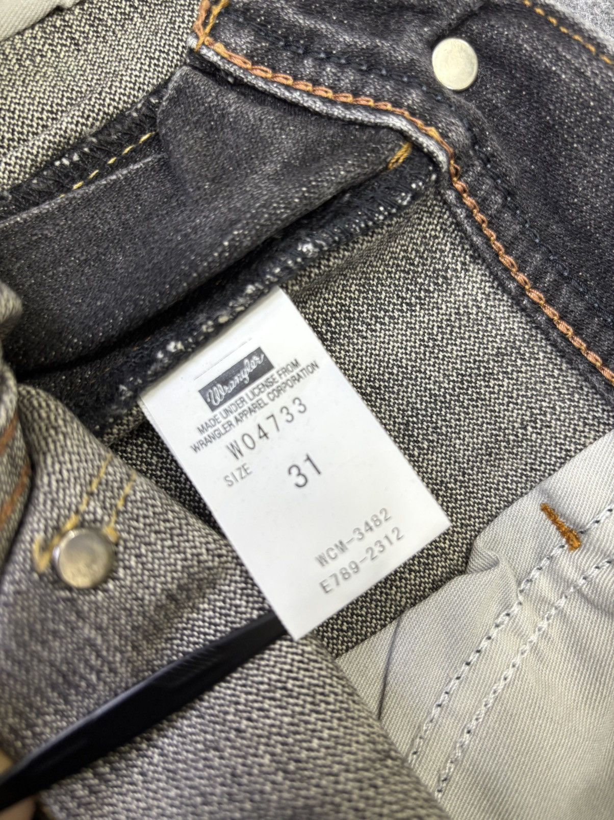 Wrangler 💥90s Style💥Vintage Wrangler Black Wash Fades Denim F866 Size US 32 / EU 48 - 12 Thumbnail