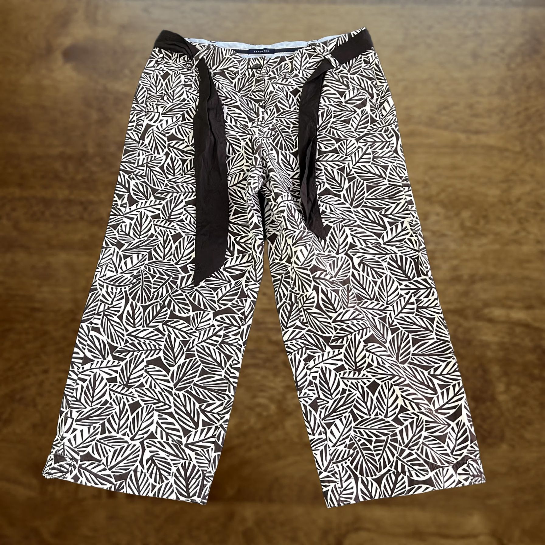 Lands' End Lands End Womens Pants 10 Brown White Leaf Print Crop Chino 100% Cotton Size 32" / US 10 / IT 46 - 1 Thumbnail