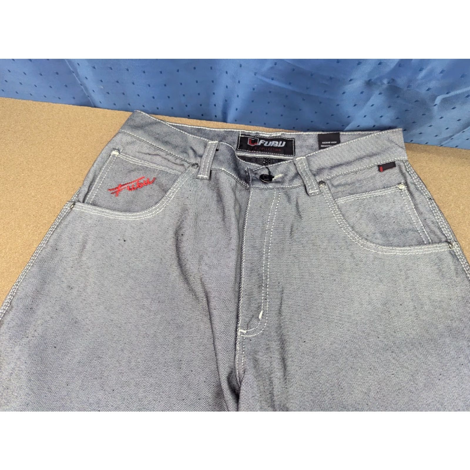 Fubu FUBU Jeans 90s Silver Gray Baggy Hip-Hop 30 Mens Regular Denim Cotton 31.5 Inseam 90s Theme Vintage Baggies Straight Baggy Style Size US 30 / EU 46 - 5 Thumbnail