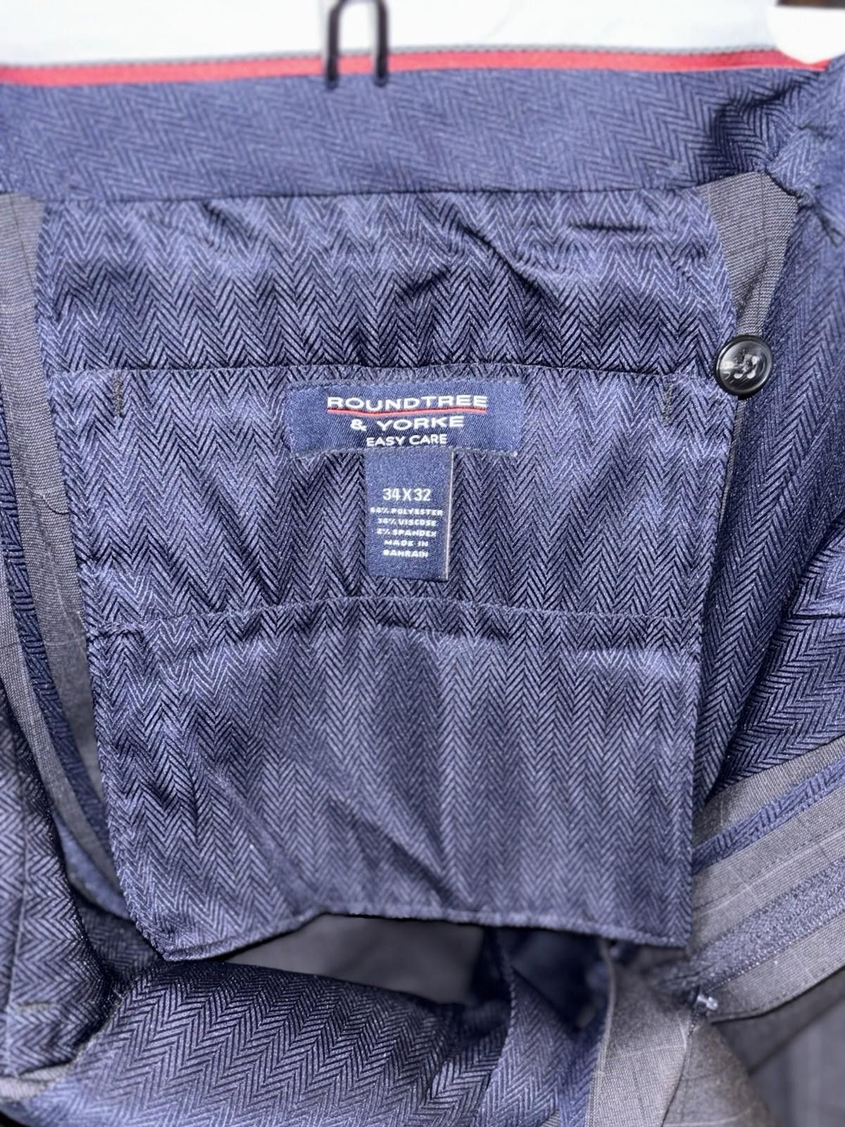 Old Navy Roundtree & Yorke 34x32 Navy Pinstripe Pleated Pants Size US 34 / EU 50 - 6 Thumbnail