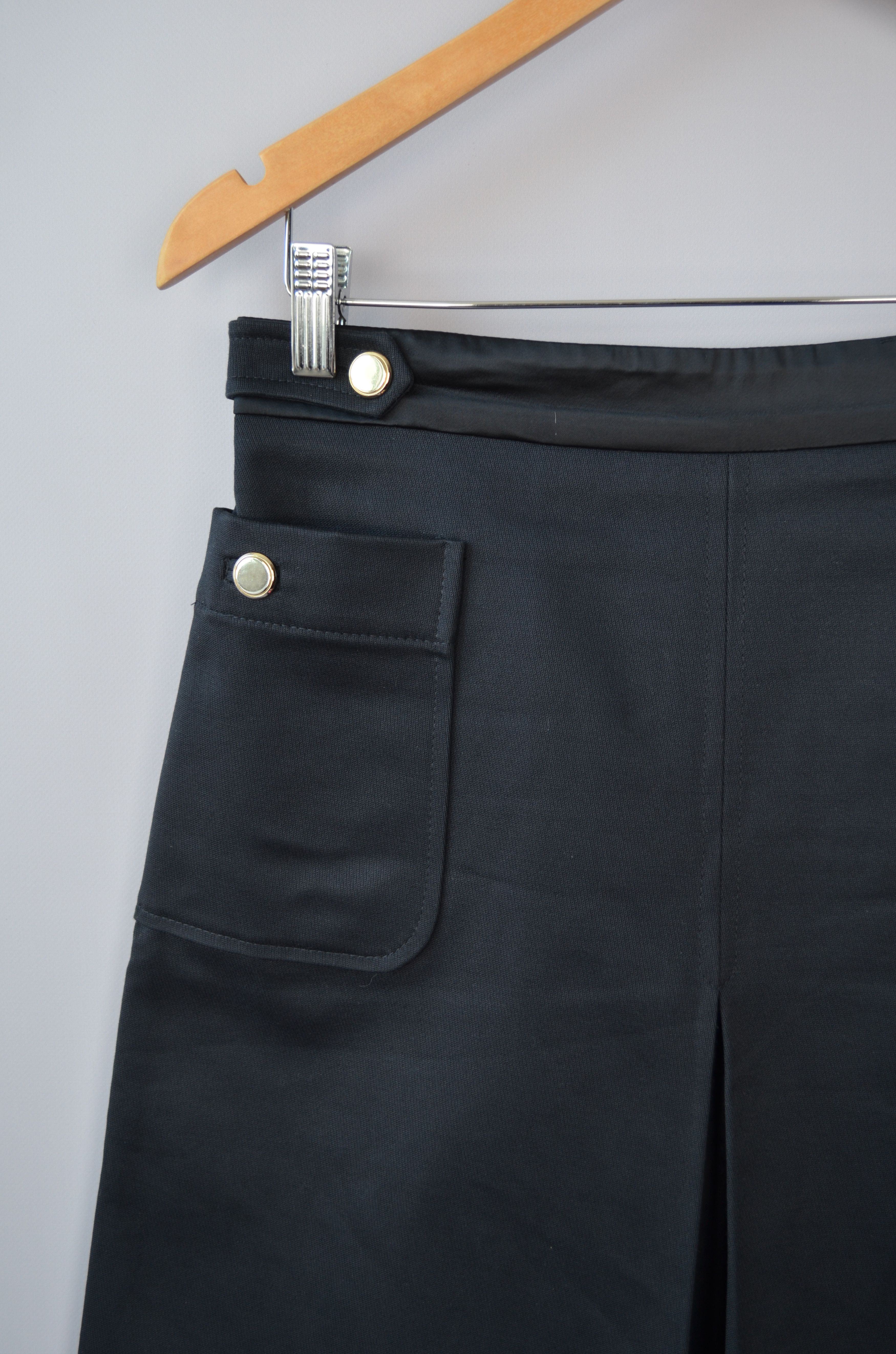 A.P.C. Rue Madame Paris Navy Midi Skirt Size FR38 Designer