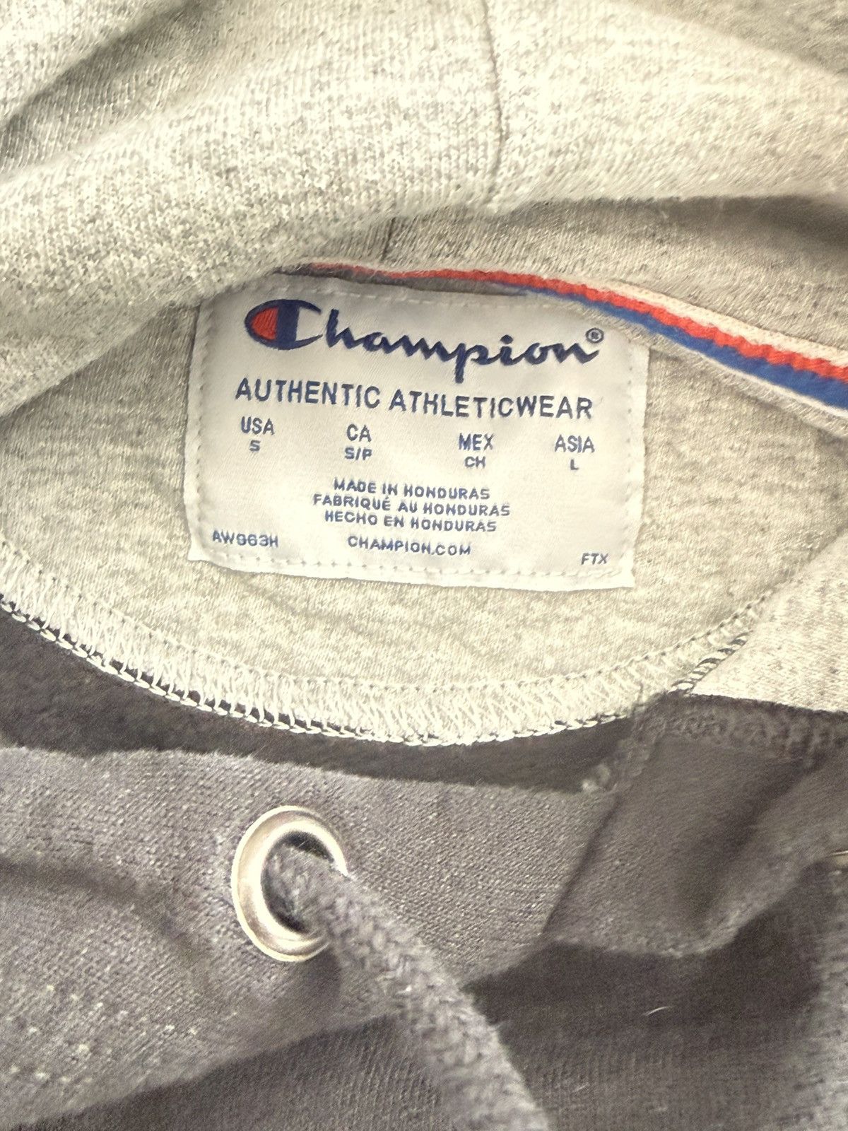 Champion Vintage Y2K Champion Black Pullover Hoodie - unisex Size US S / EU 44-46 / 1 - 2 Thumbnail