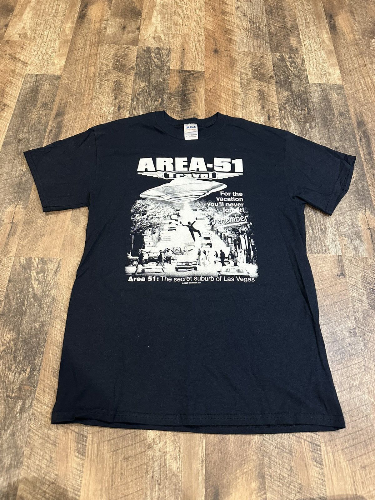 VINTAGE 1999 Area-51 Travel Shirt Tee Aliens UFO Rare Tshirt
