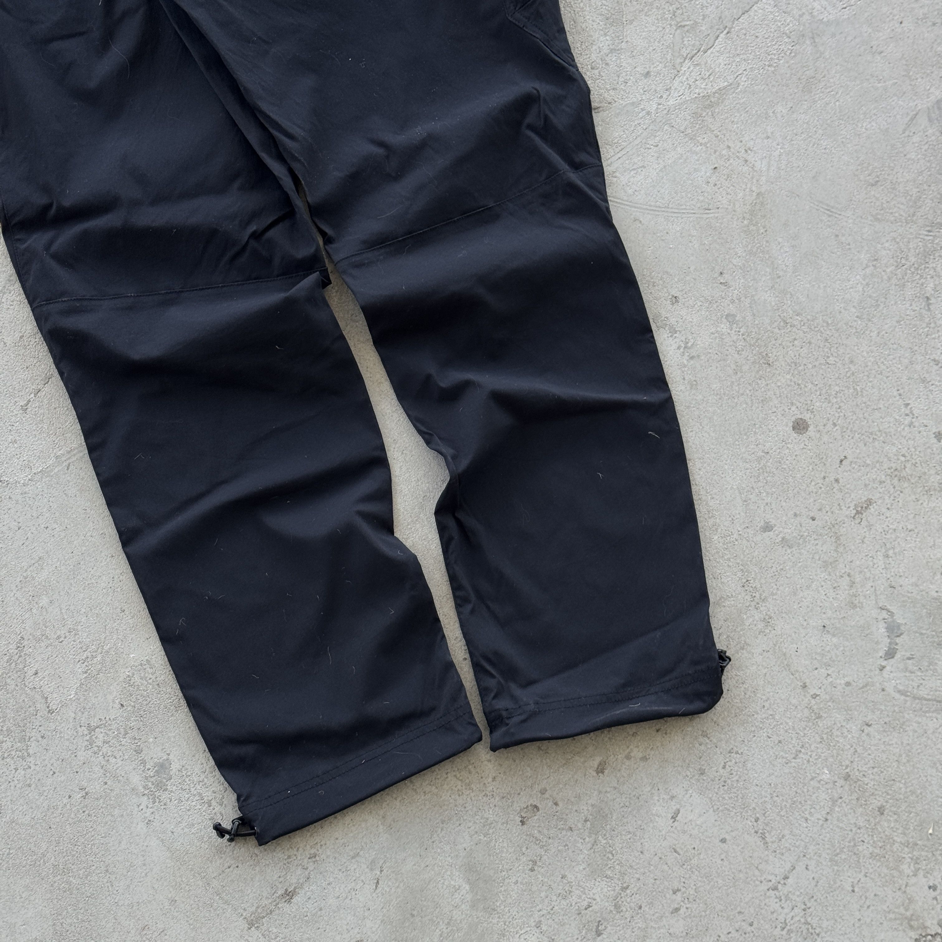 Berghaus Berghaus Black Cargo Hiking Pants Techwear Outdoor Track Size US 30 / EU 46 - 8 Thumbnail