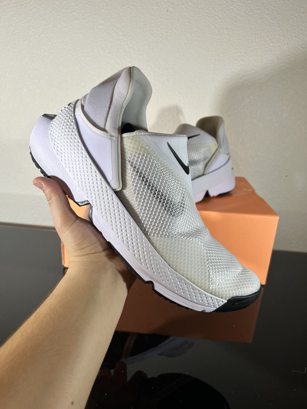 Nike Nike Go Flyease White Size US 11 / EU 44 - 6 Thumbnail