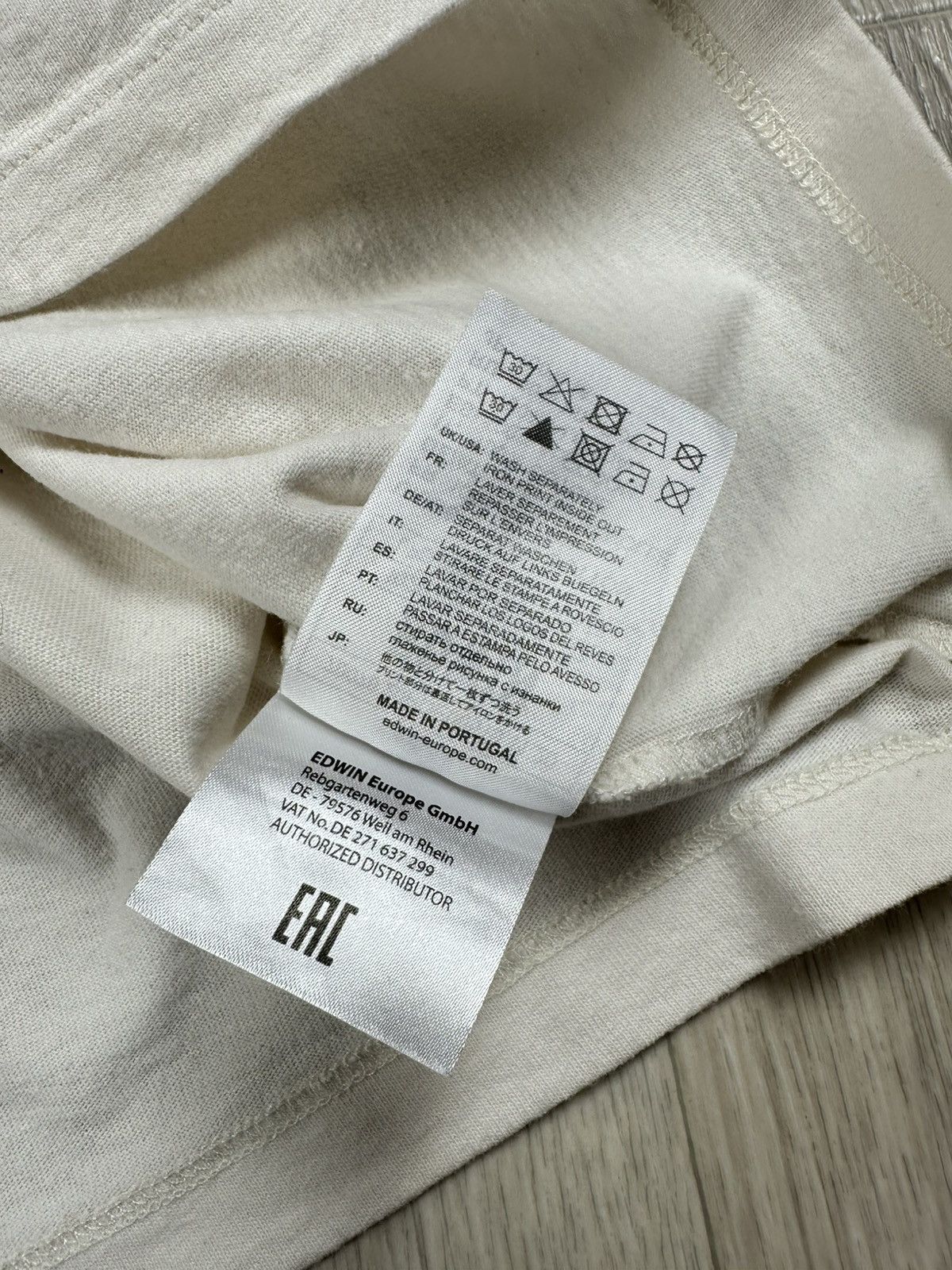 Edwin × Japanese Brand Rare T-Shirt EDWIN Japan Style Tee Size M Size US M / EU 48-50 / 2 - 11 Thumbnail