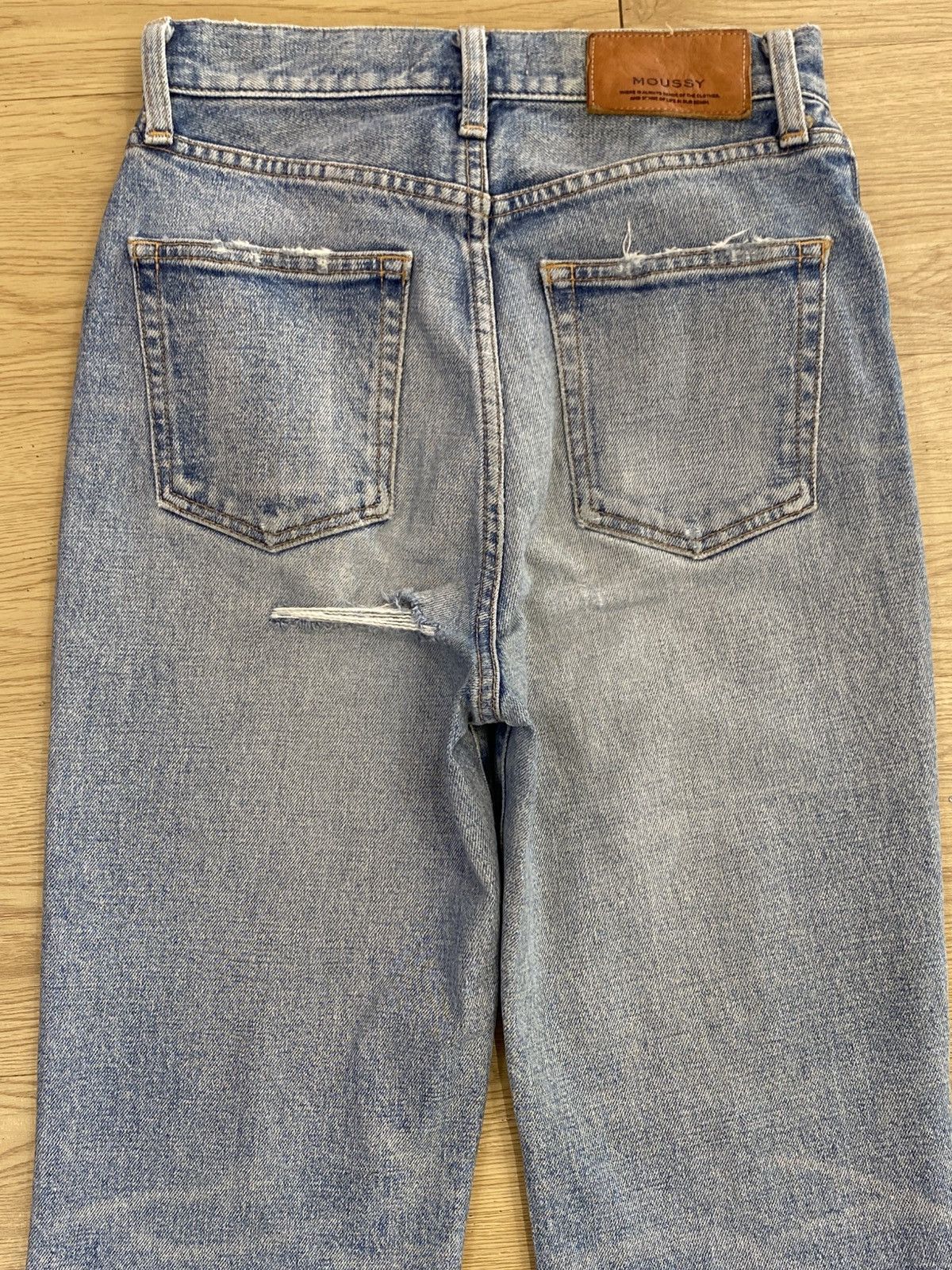 MOUSSY Moussy Acid Blue Wash Whiskers Style Flare Jeans Size US 26 / EU 42 - 4 Thumbnail