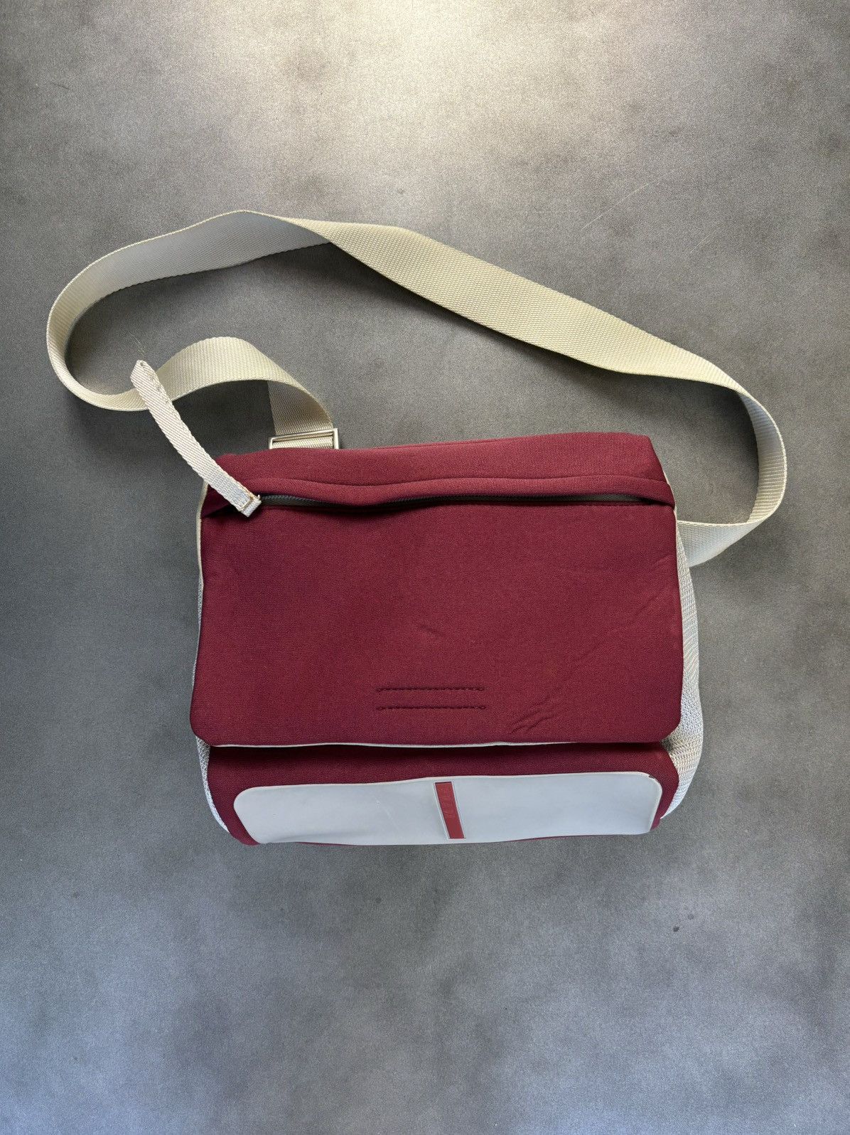 Prada × Vintage S/S 2000 Prada Sport Bag Prada Crossbody Messenger Mesh Line Size ONE SIZE - 2 Thumbnail