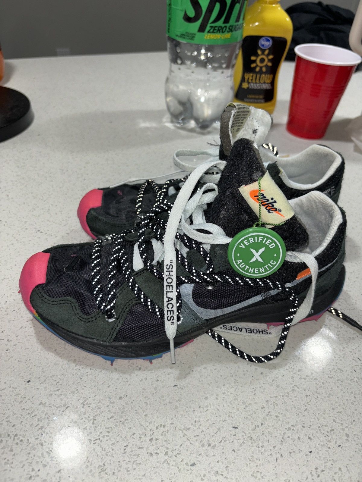 Nike × Off-White Off white x Wmns Air Zoom Terra Kiger 5 Size US 7.5 / IT 37.5 - 4 Thumbnail