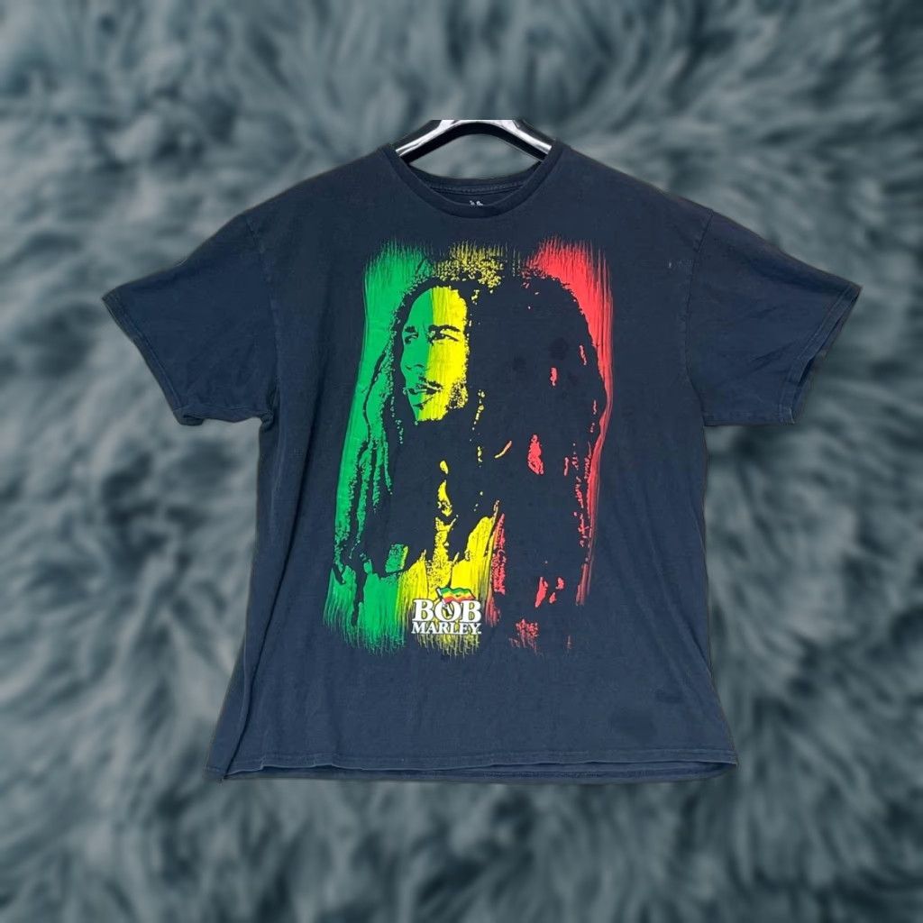 Vintage VINTAGE Zion Rootswear Bob Marley T-Shirt Jamaica Reggae XL Black Cotton Distressed Crew Neck Short Sleeve Men Graphic Print T-Shirt 100% Cotton Size US XL / EU 56 / 4 - 1 Thumbnail