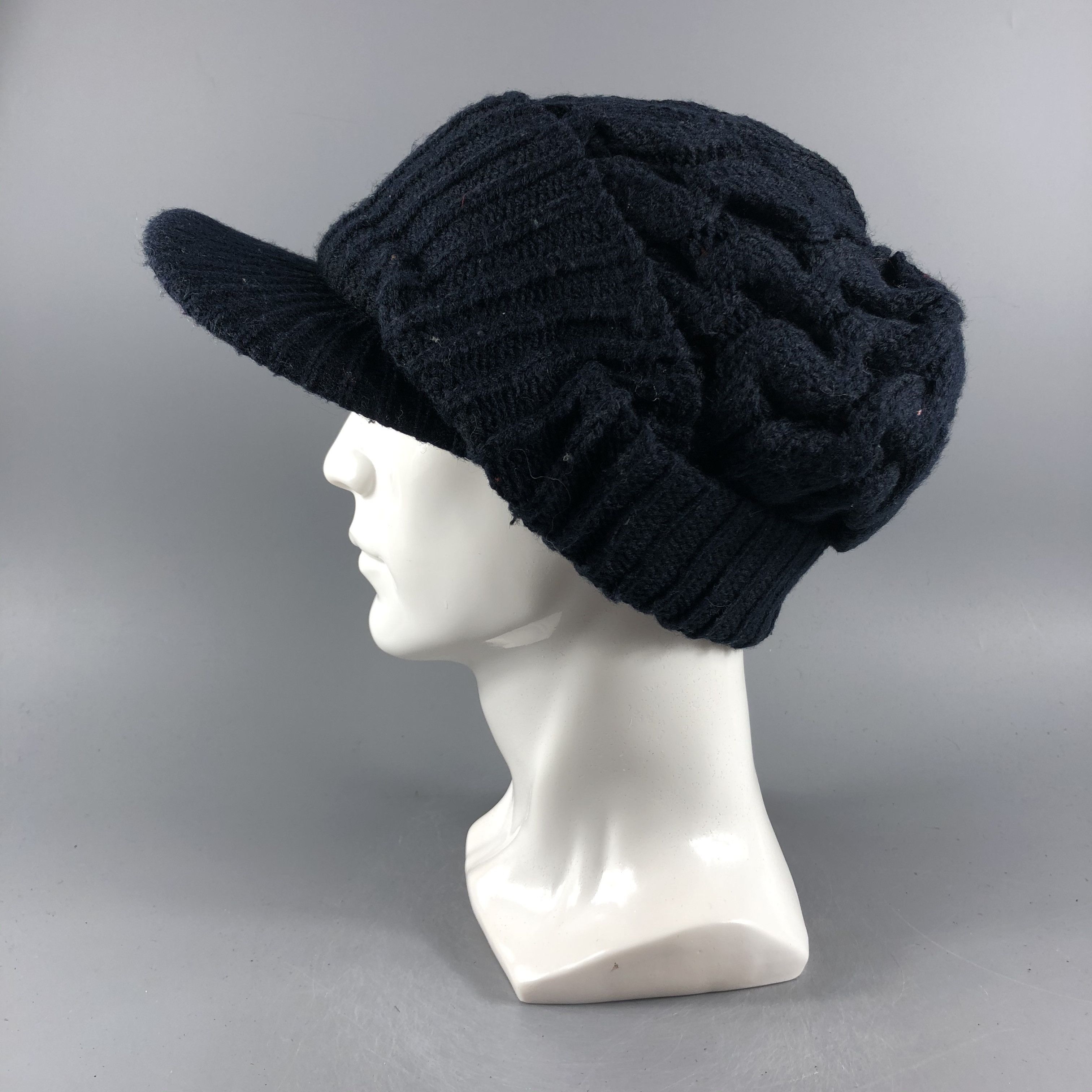 image of Vintage Unknown Visor Beanie Snow Hat Snow Cap -D658, Men's