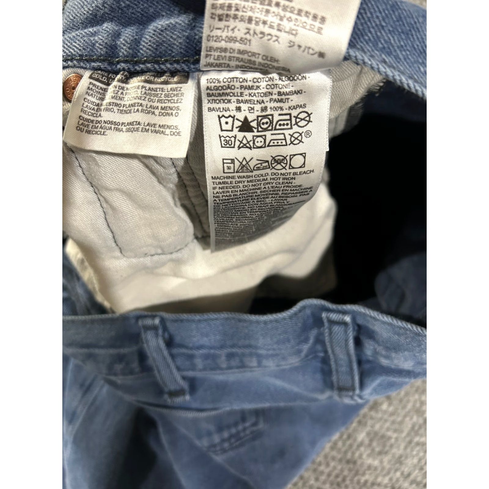 Levi's VINTAGE Levi's 501 Jeans (Mens) 36x28 Blue Straight Button Fly Classic Denim Retro 90s Size US 36 / EU 52 - 7 Thumbnail