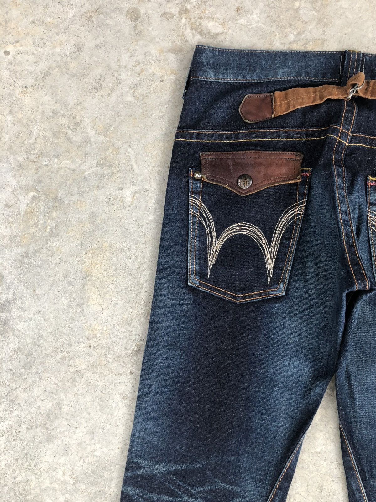 If Six Was Nine Edwin Flared Jeans Bootcut Distressed Back Buckle Size US 33 - 9 Thumbnail