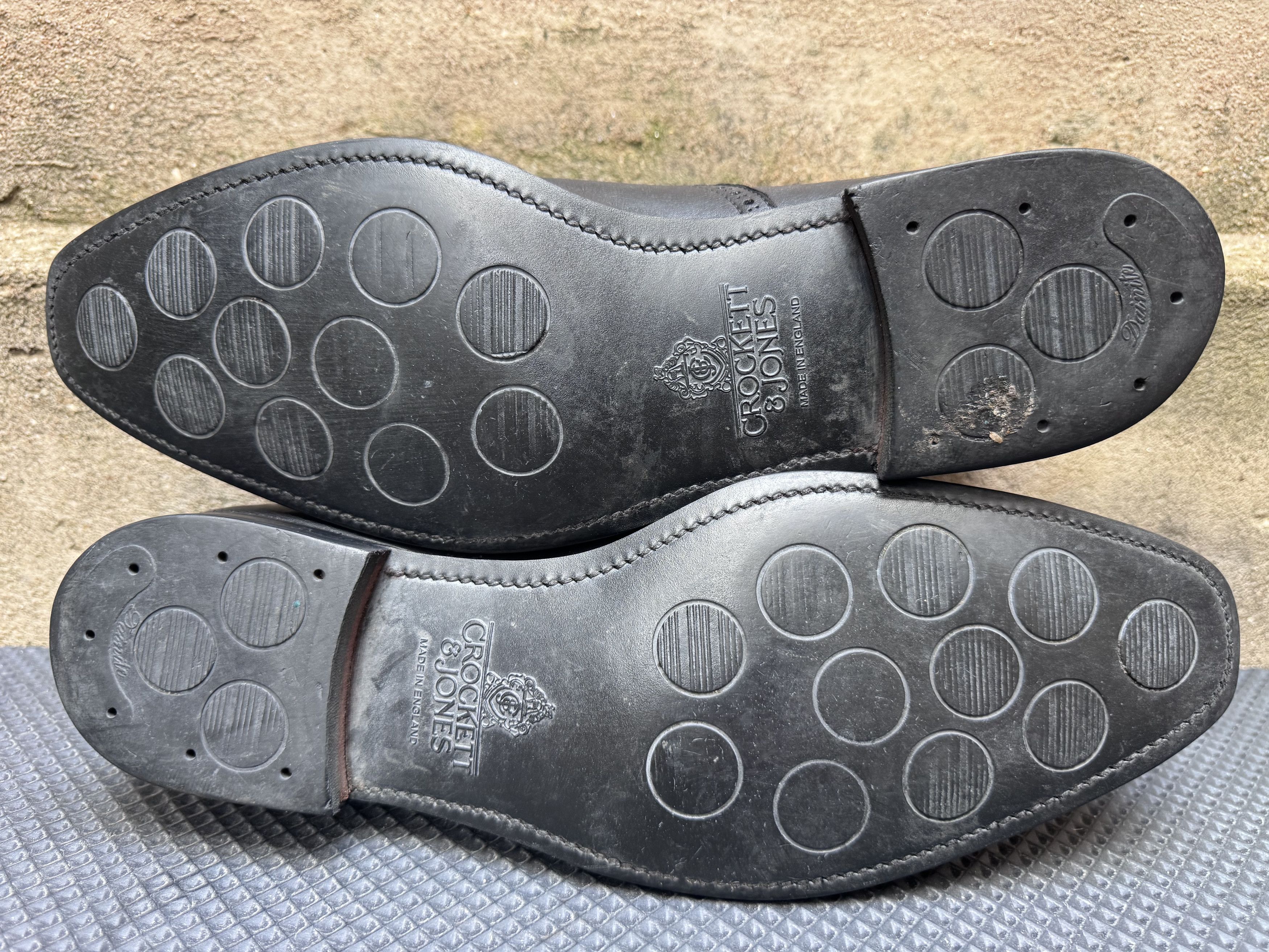 Crockett & Jones Crockett & Jones Edgware black calf city Rubber sole Size US 10 / EU 43 - 9 Thumbnail