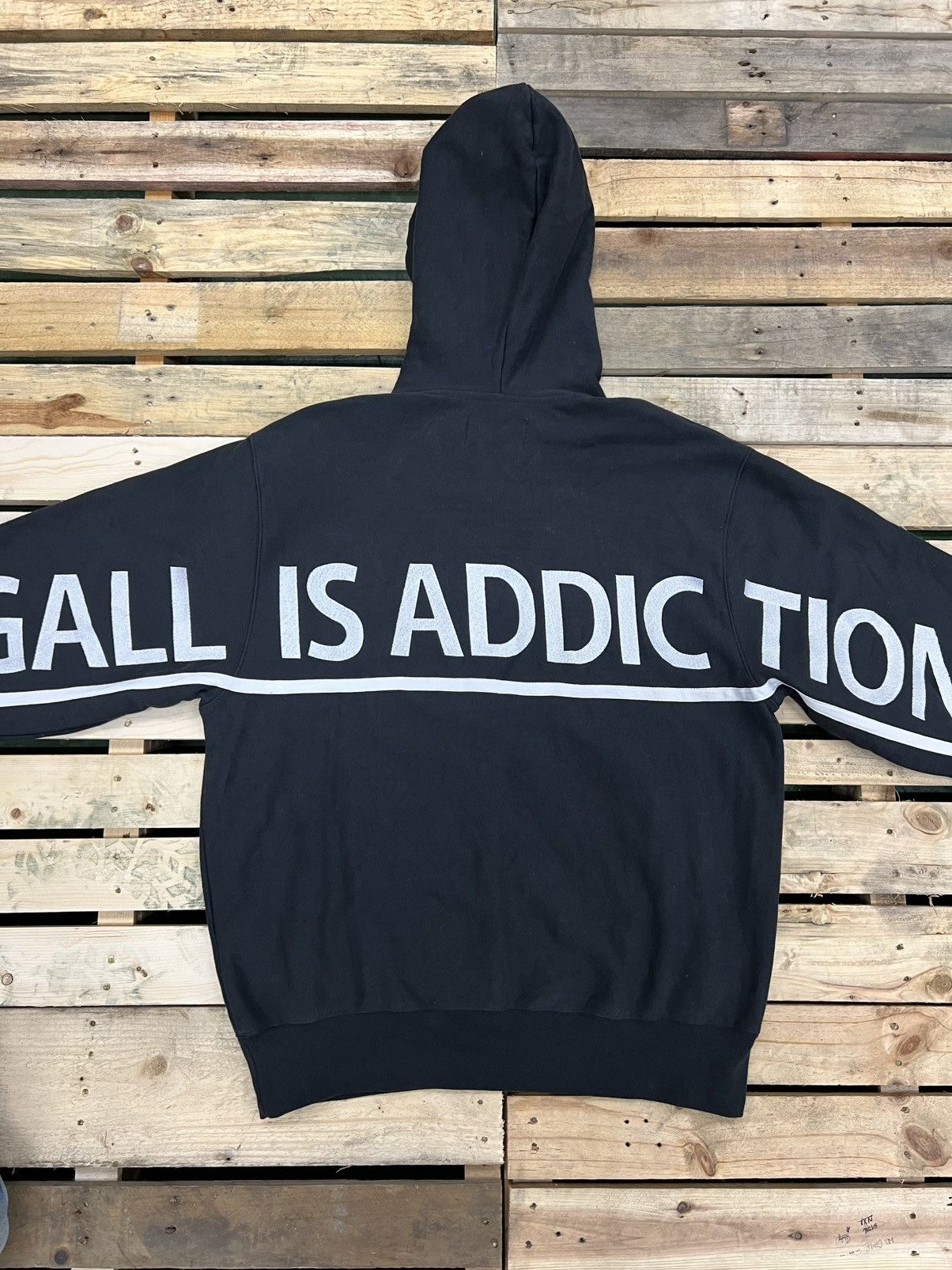 Japanese Brand GALLIS ADDICTION BIG SPELLOUT HOODIE Size US L / EU 52-54 / 3 - 9 Thumbnail