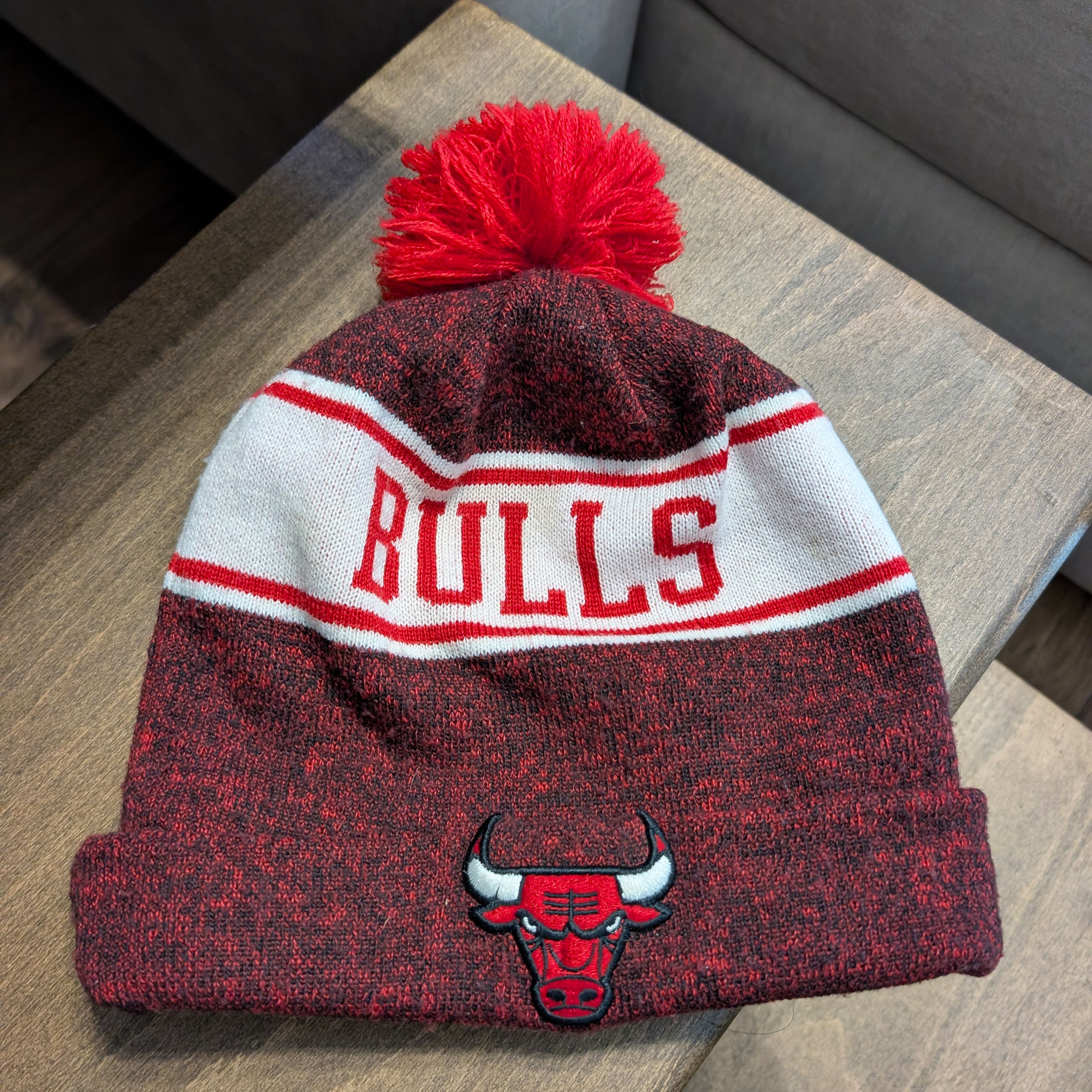 New Era New Era Chicago Bulls Beanie Hat One Hardwood NBA Tuke Pom Size ONE SIZE - 1 Thumbnail