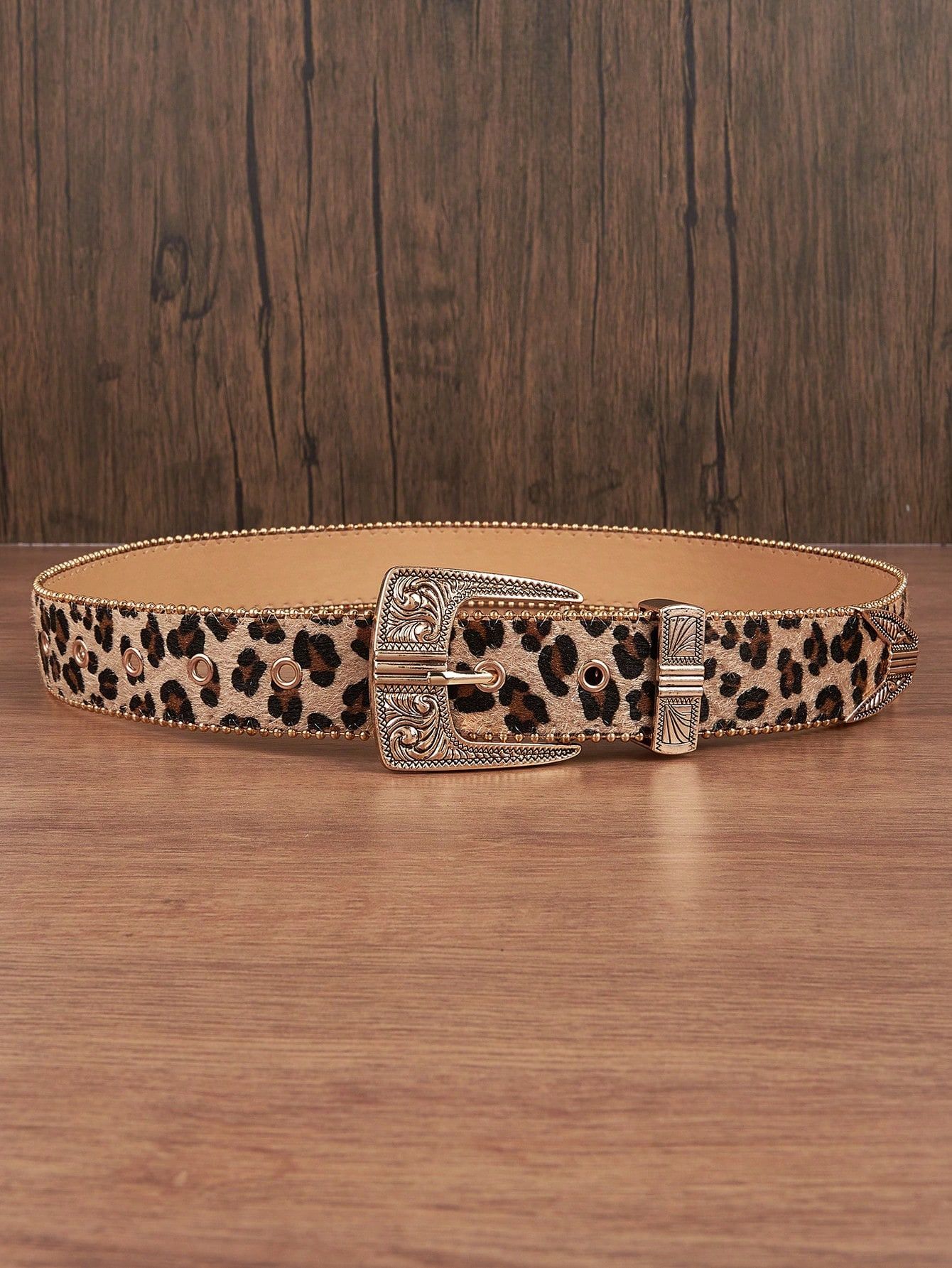 Designer × Vintage Leapord Vintage Engraved Metal Buckle Belt Size ONE SIZE - 3 Thumbnail