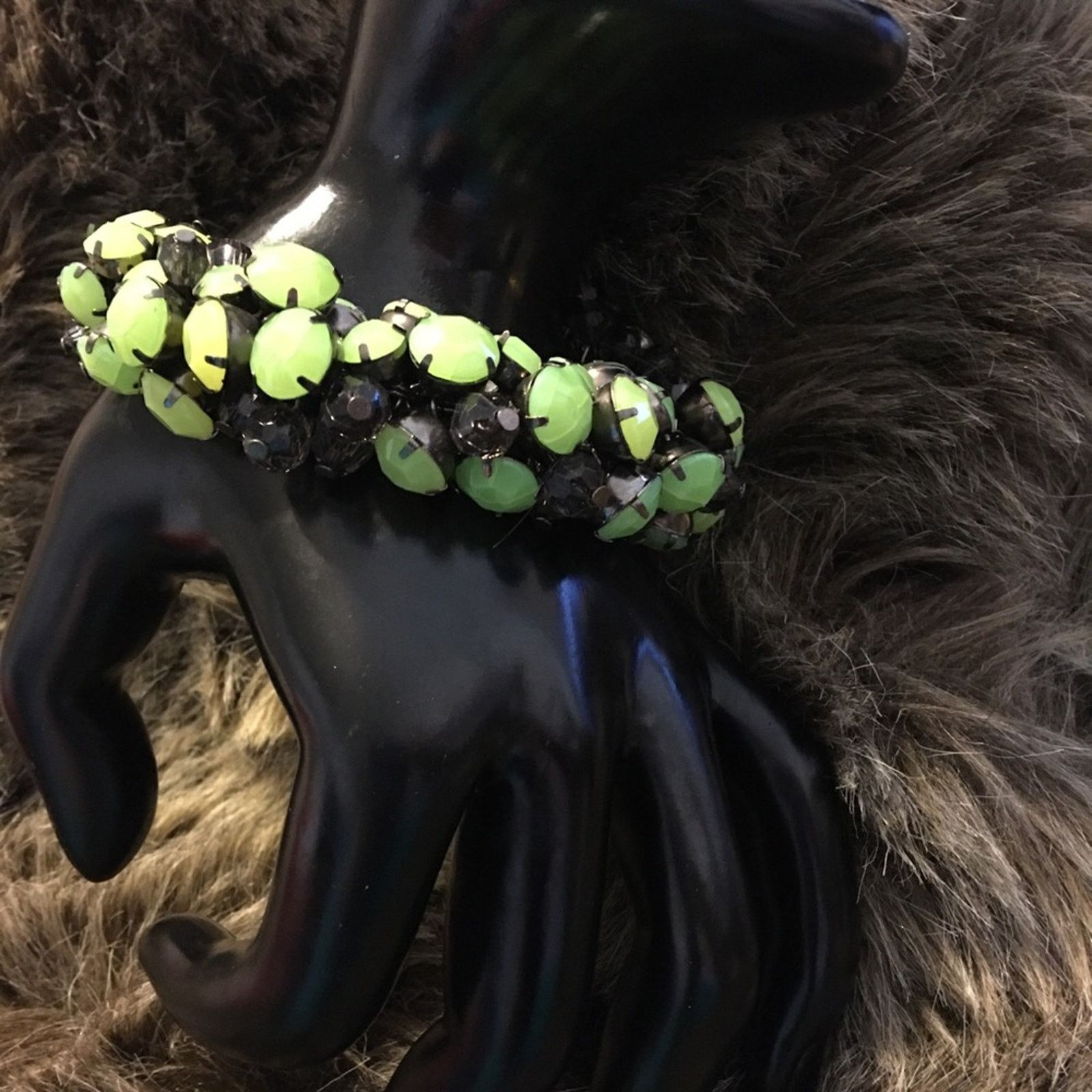 Jewelry Lime green faceted stone dark chrome bracelet Size ONE SIZE - 3 Thumbnail