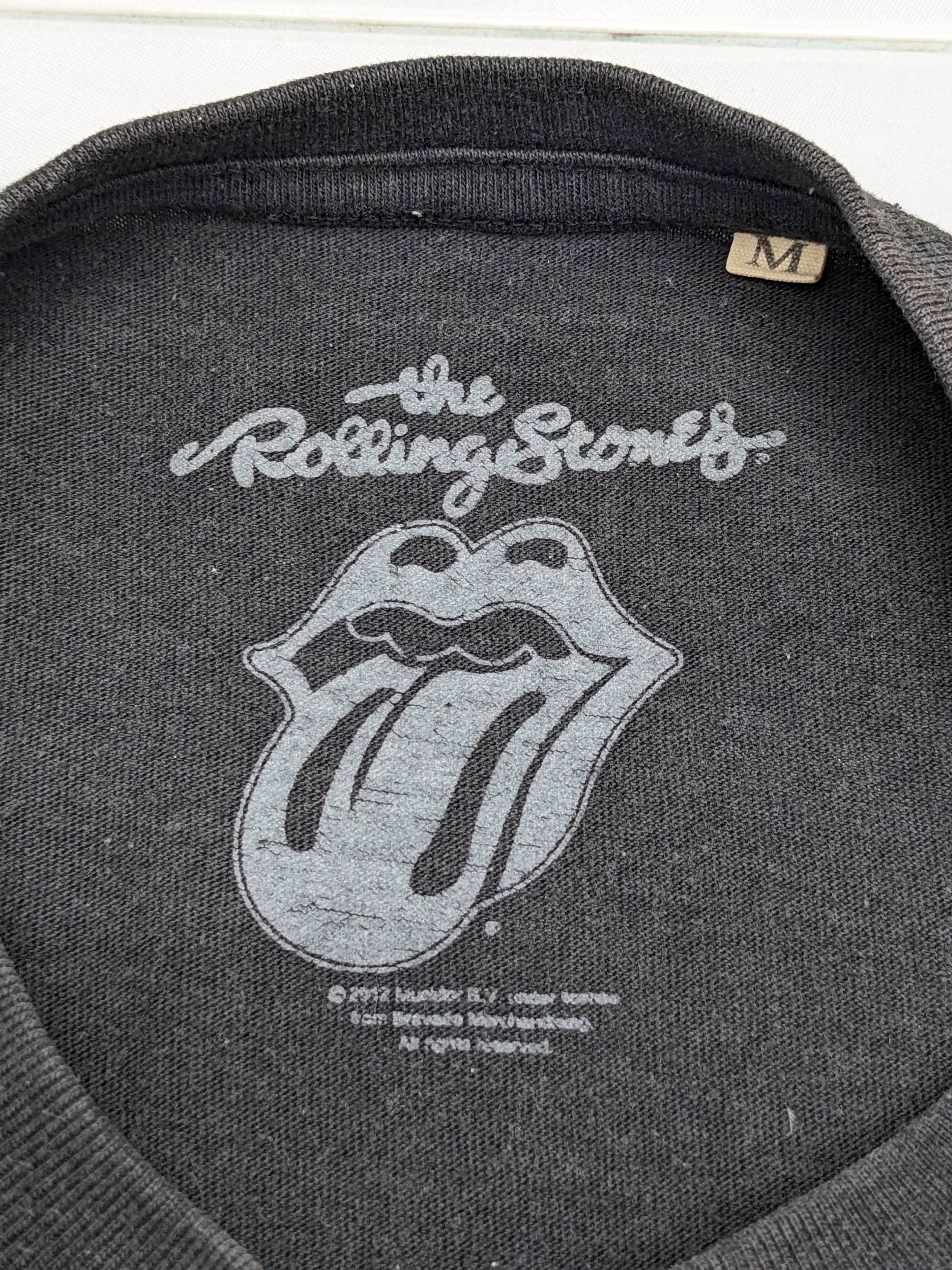 Band Tees VINTAGE Y2K THE ROLLING STONES ROCK BAND Size US M / EU 48-50 / 2 - 12 Thumbnail
