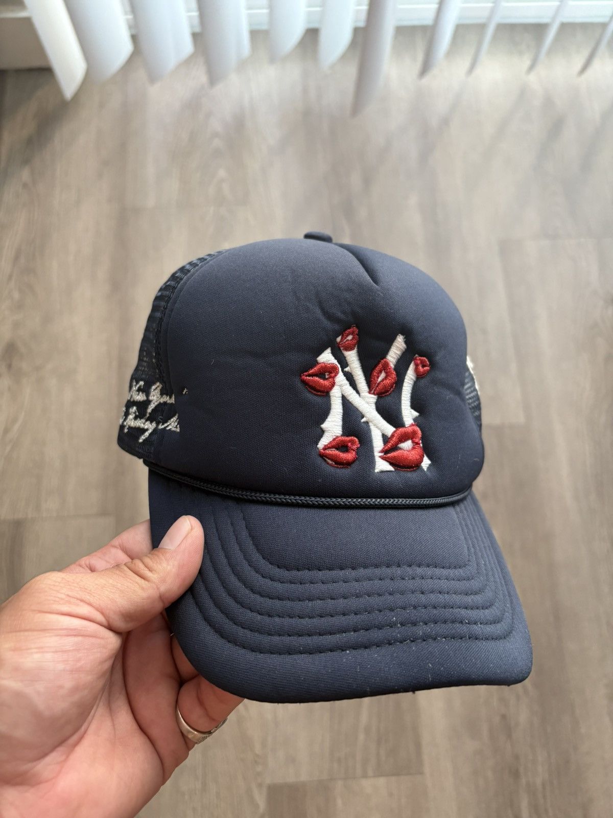 LaRopa Discontinued NY Trucker Hat Size ONE SIZE - 2 Thumbnail