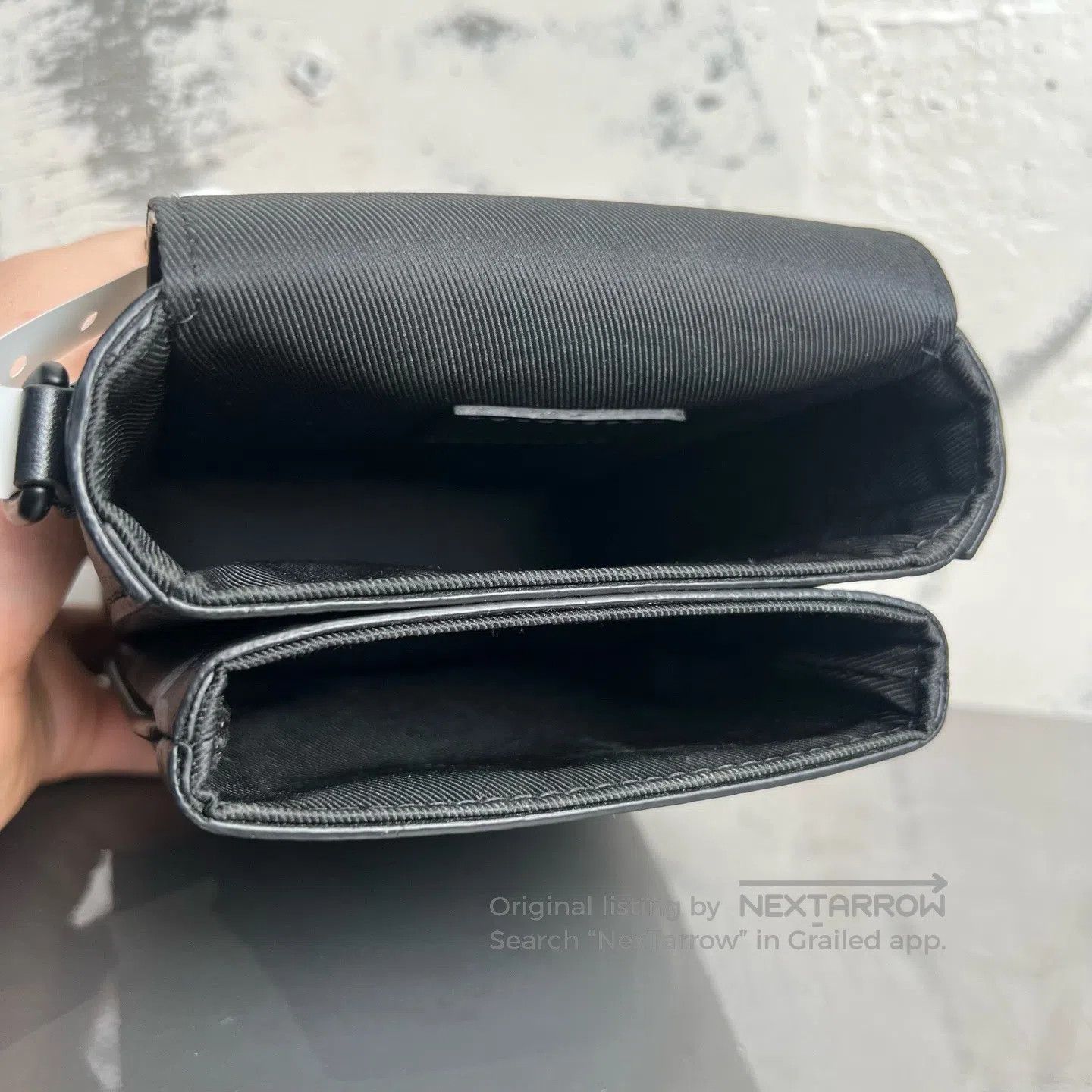 Louis Vuitton Louis Vuitton S-lock magnetic buckle closure Single-should Size ONE SIZE - 6 Thumbnail