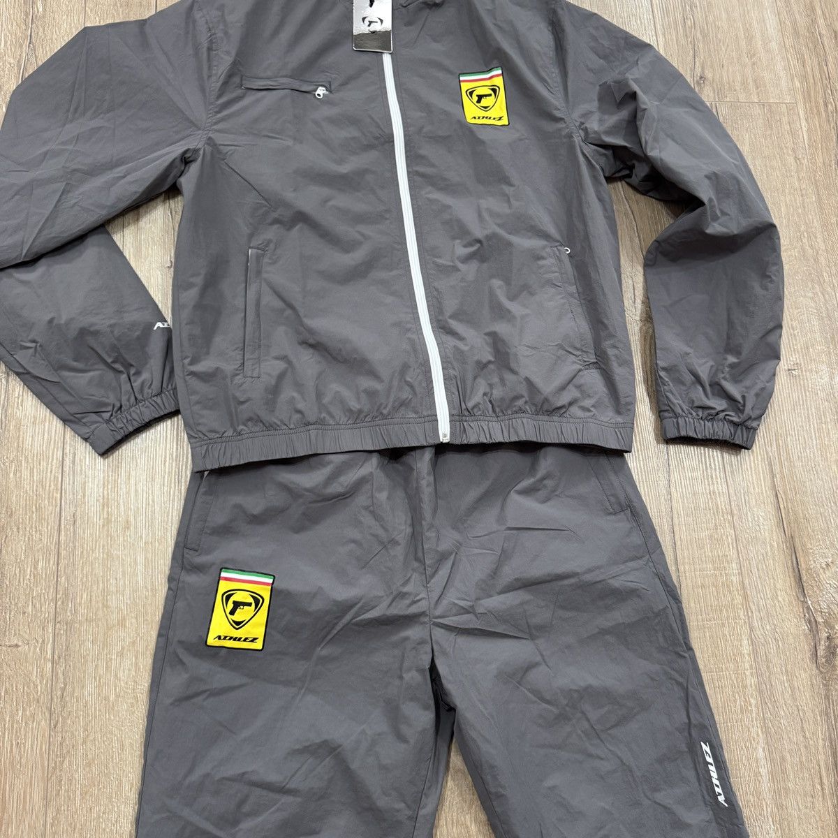 Other Brand new Scuderia Athlez Tracksuit Size US L / EU 52-54 / 3 - 3 Thumbnail