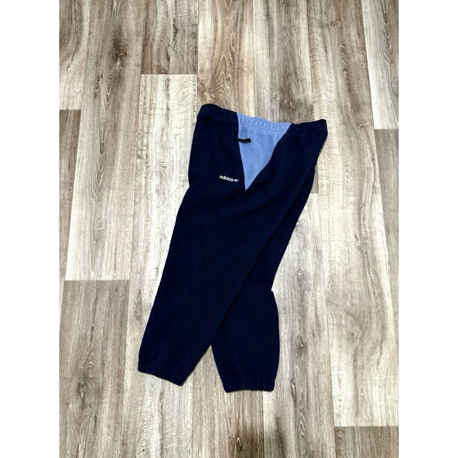 Adidas ADIDAS FLEECE SWEATPANTS Size L NAVY BLUE Y2K RARE PANTALONE MEN’S Size US 33 - 2 Thumbnail