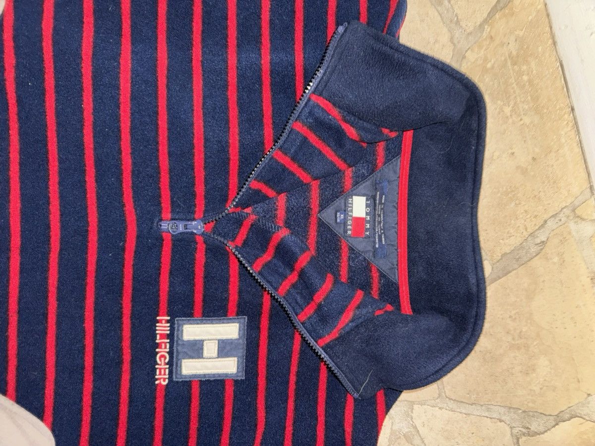Tommy Hilfiger Tommy hilfiger stripped fleece Size US XL / EU 56 / 4 - 2 Thumbnail
