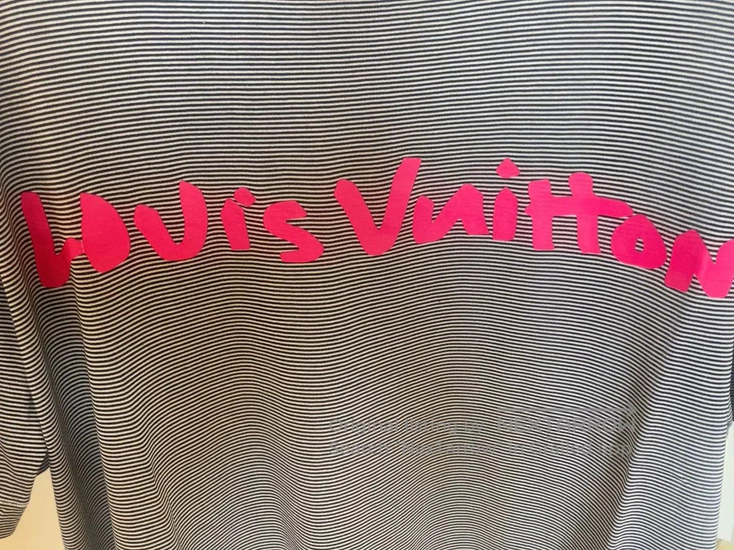 Louis Vuitton Louis Vuitton Men's Graffiti Short. Size US XL / EU 56 / 4 - 4 Thumbnail
