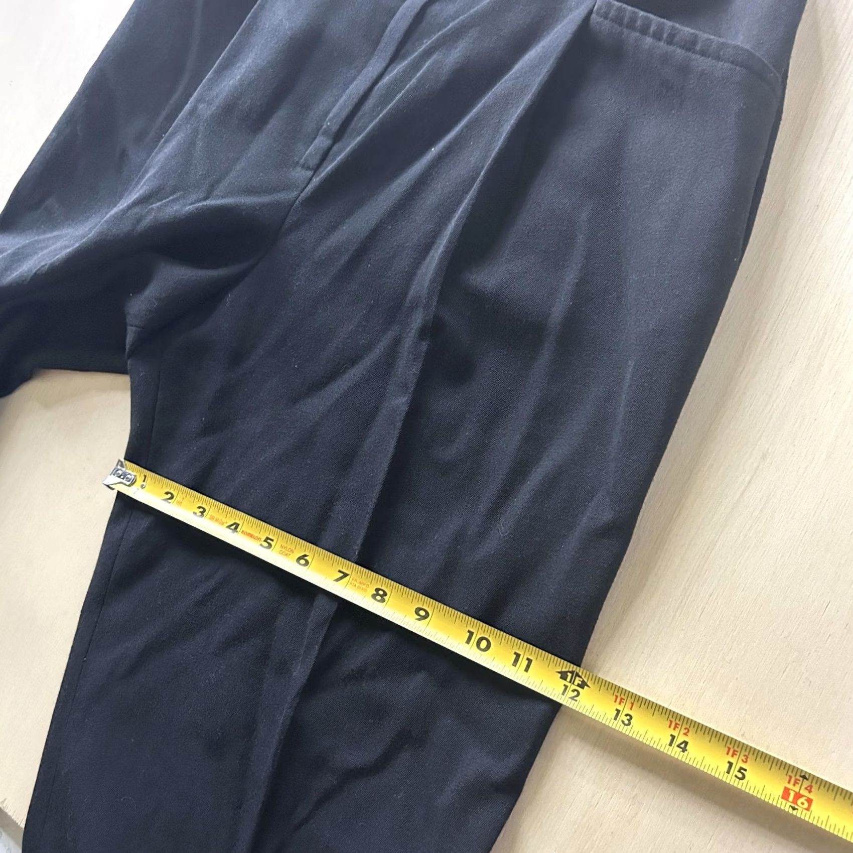 Halston VINTAGE Halston III Pants Womens 12 Black Pleated Straight Leg Elastic Waist Dressy Work Size 34" / US 12 / IT 48 - 6 Thumbnail