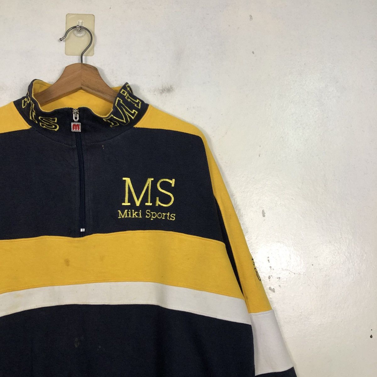 Japanese Brand 📌Half Zipper Sweatshirt Miki Sports Big Logo Size US L / EU 52-54 / 3 - 8 Thumbnail