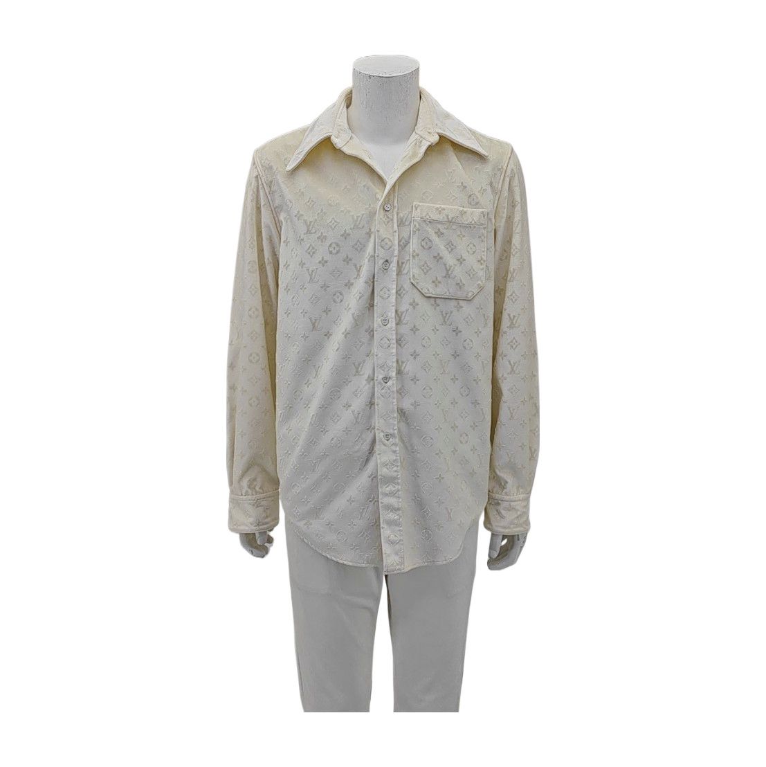 Louis Vuitton Louis Vuitton Monogram Button Up Shirt Size L Size US L / EU 52-54 / 3 - 1 Thumbnail