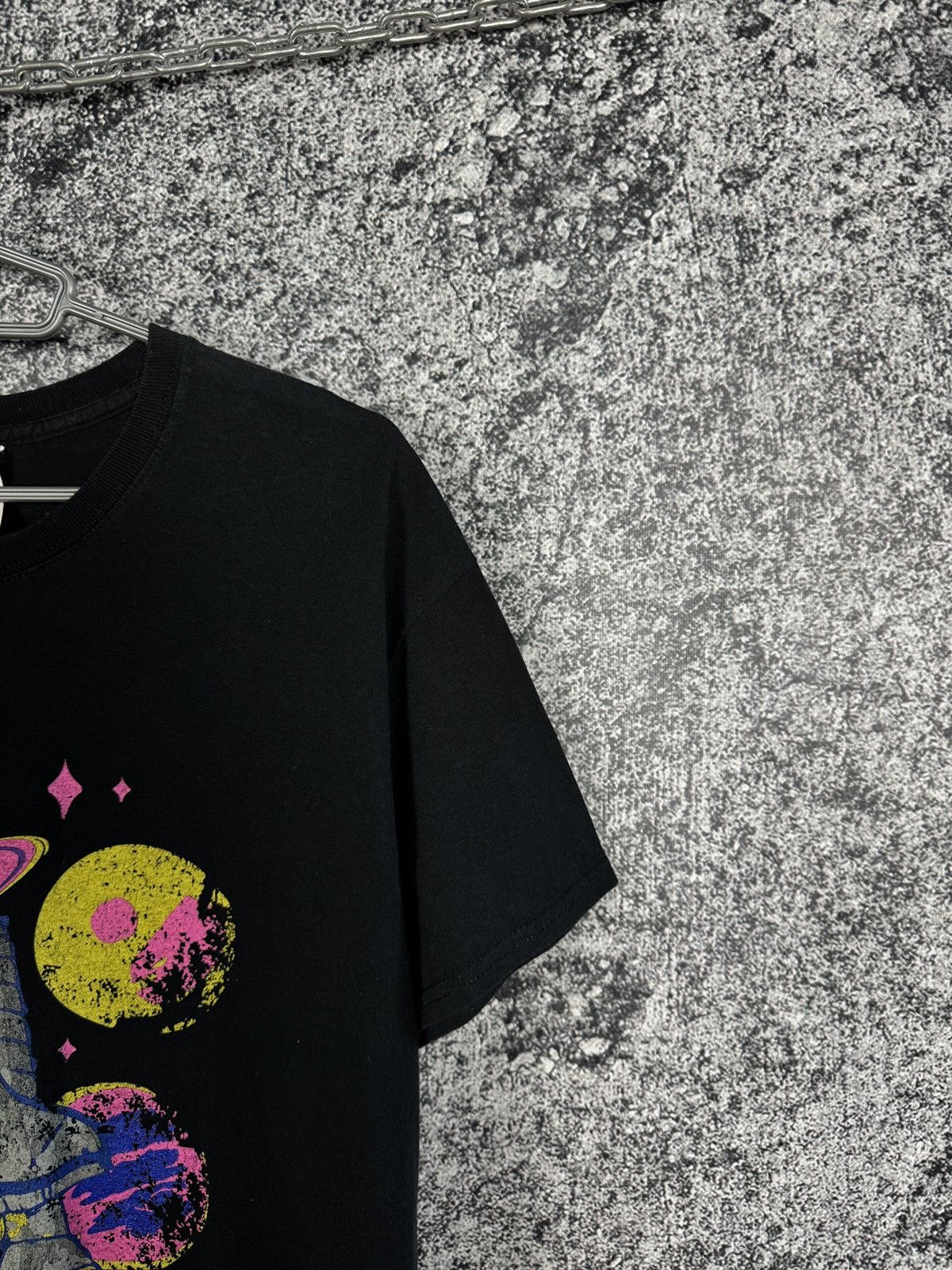 NASA NASA Space Shuttle Graphic T-Shirt Retro Neon Planets Size L Size US L / EU 52-54 / 3 - 2 Thumbnail