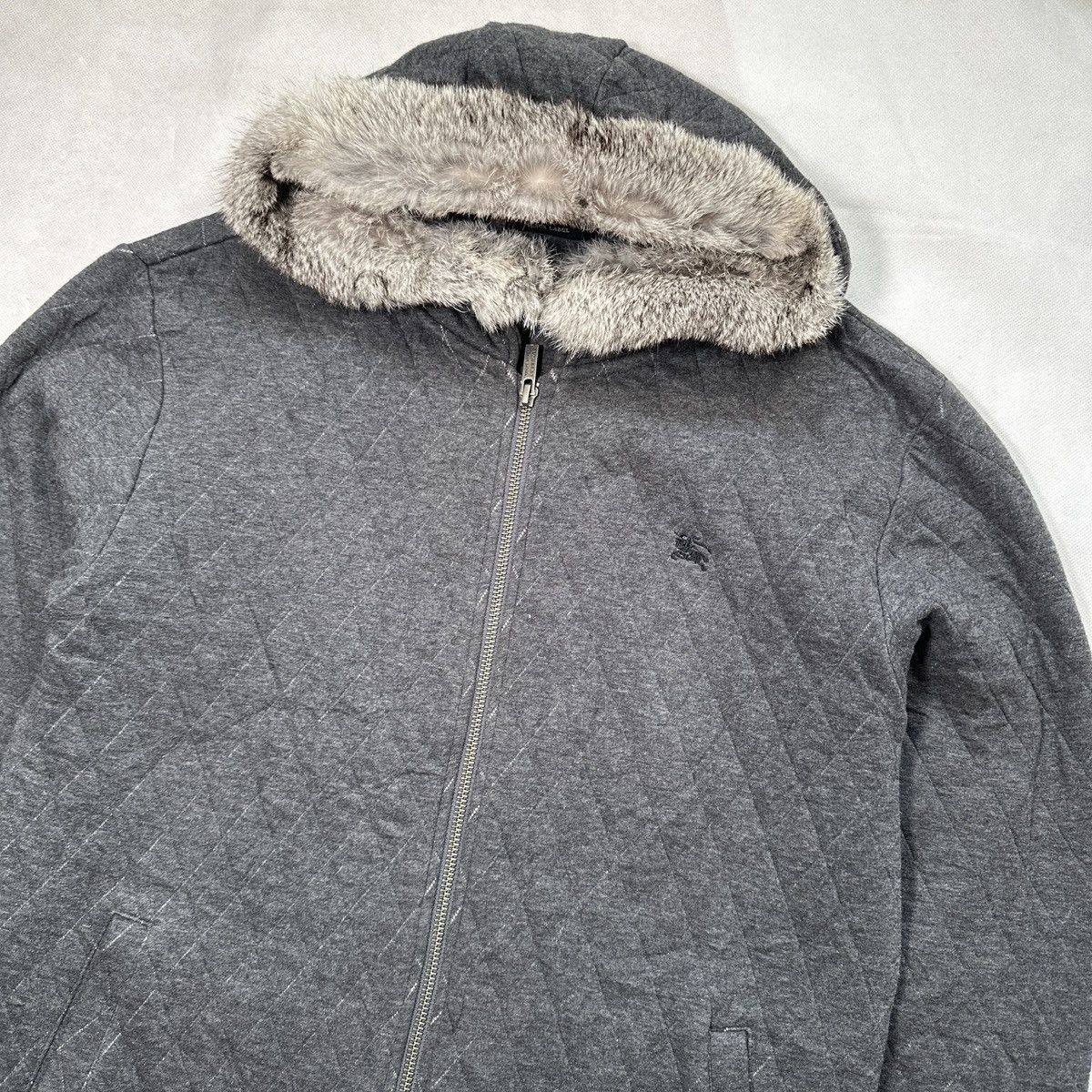 Burberry Burberry Black Label Fur Hood Quilted Zip Hoodie (M) Size US M / EU 48-50 / 2 - 3 Thumbnail