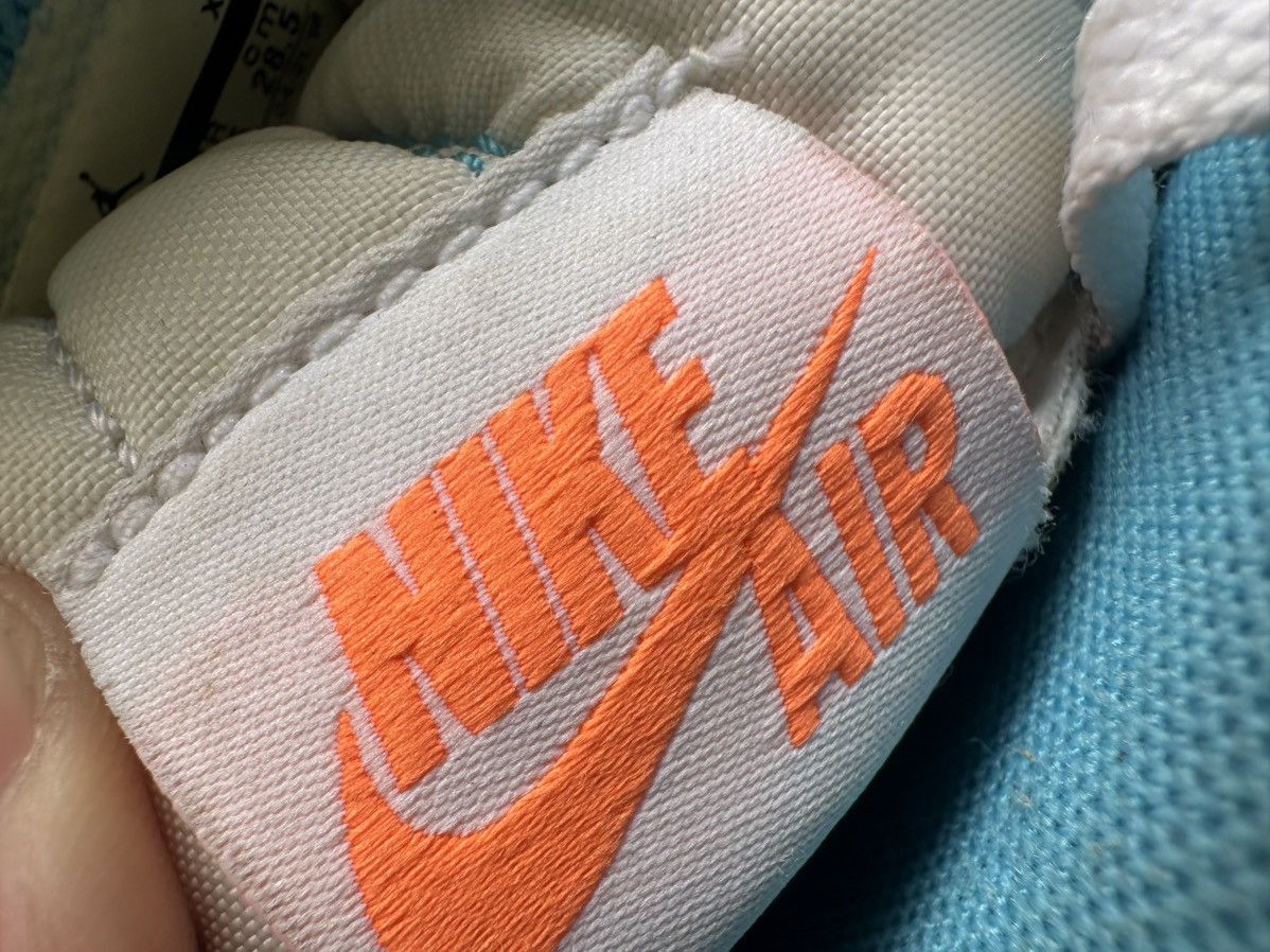 Jordan Brand × Off-White Nike Air Jordan 1 High OG Off-White UNC size 10.5 Size US 10.5 / EU 43-44 - 7 Thumbnail