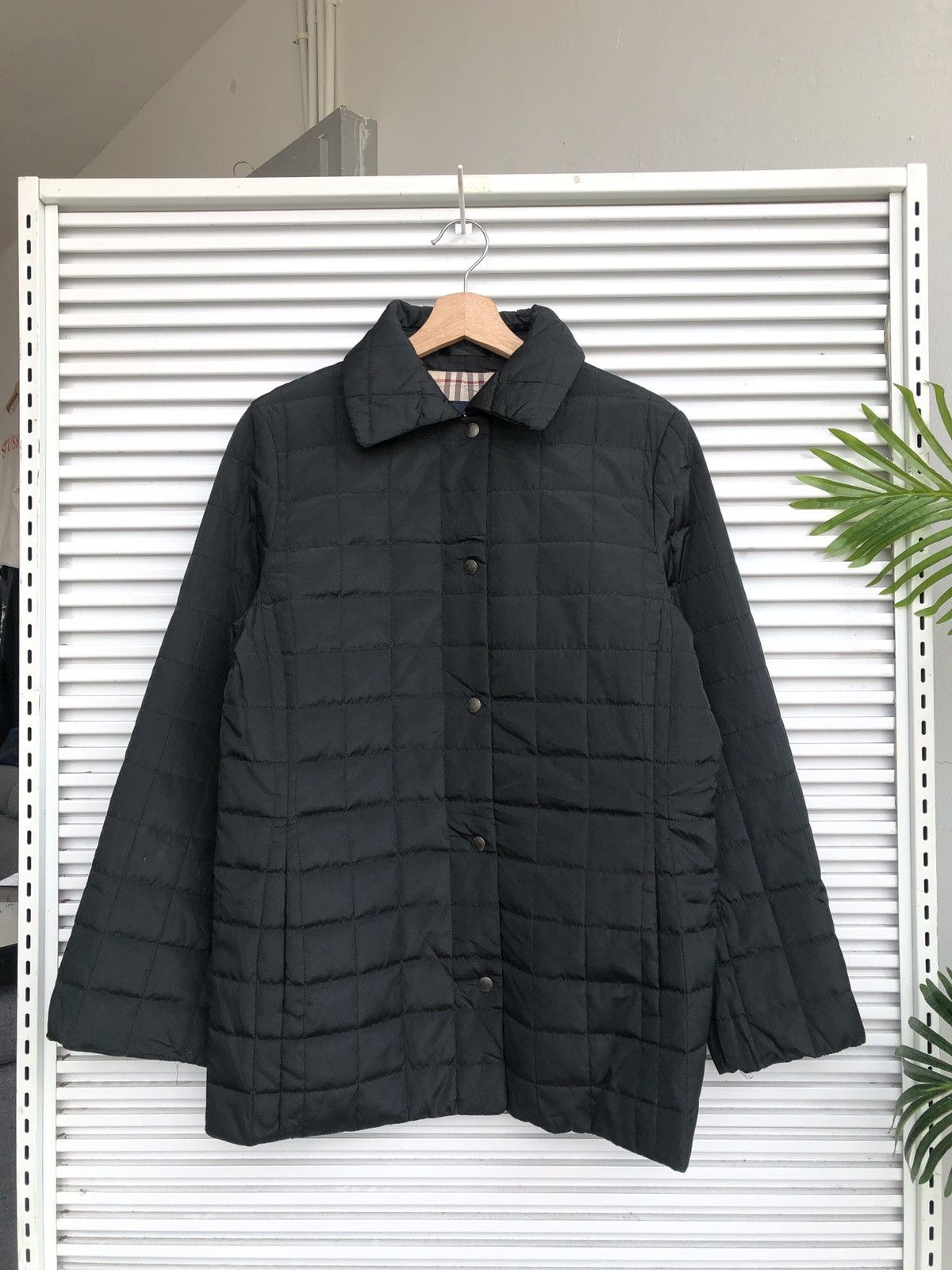 Burberry Burberry Nova Check Quilted Light Jacket Size S / US 4 / IT 40 - 2 Thumbnail